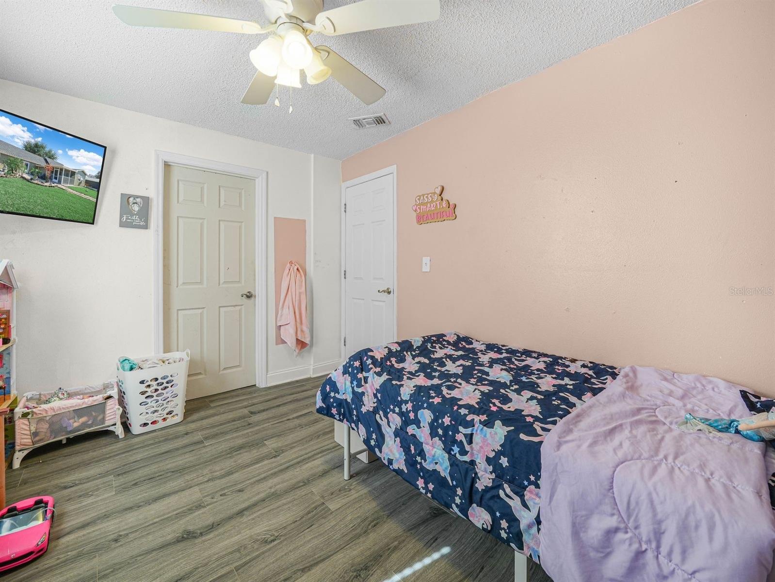 Image 18 of 45 For 611 Acacia Walk