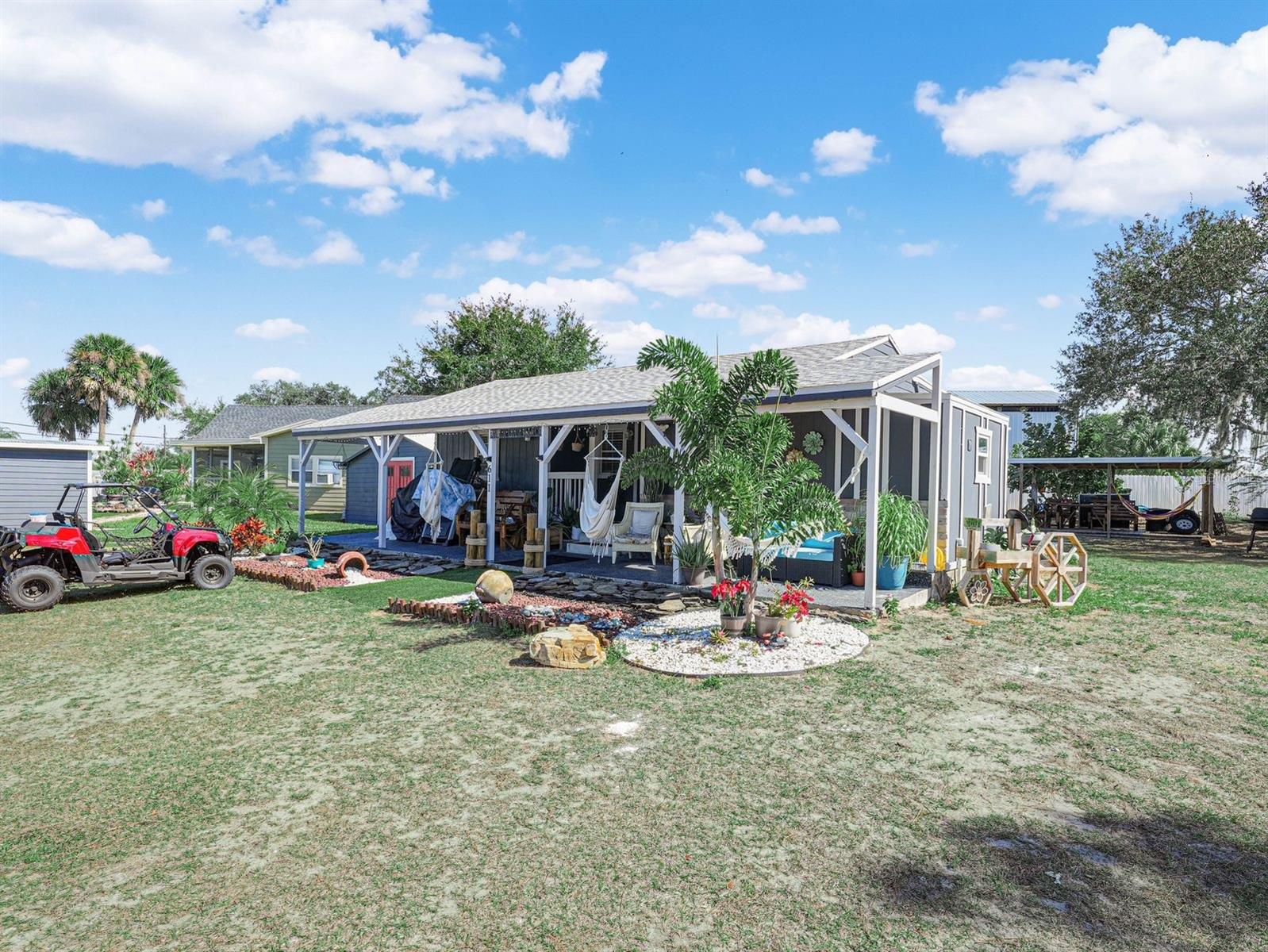 Image 22 of 45 For 611 Acacia Walk