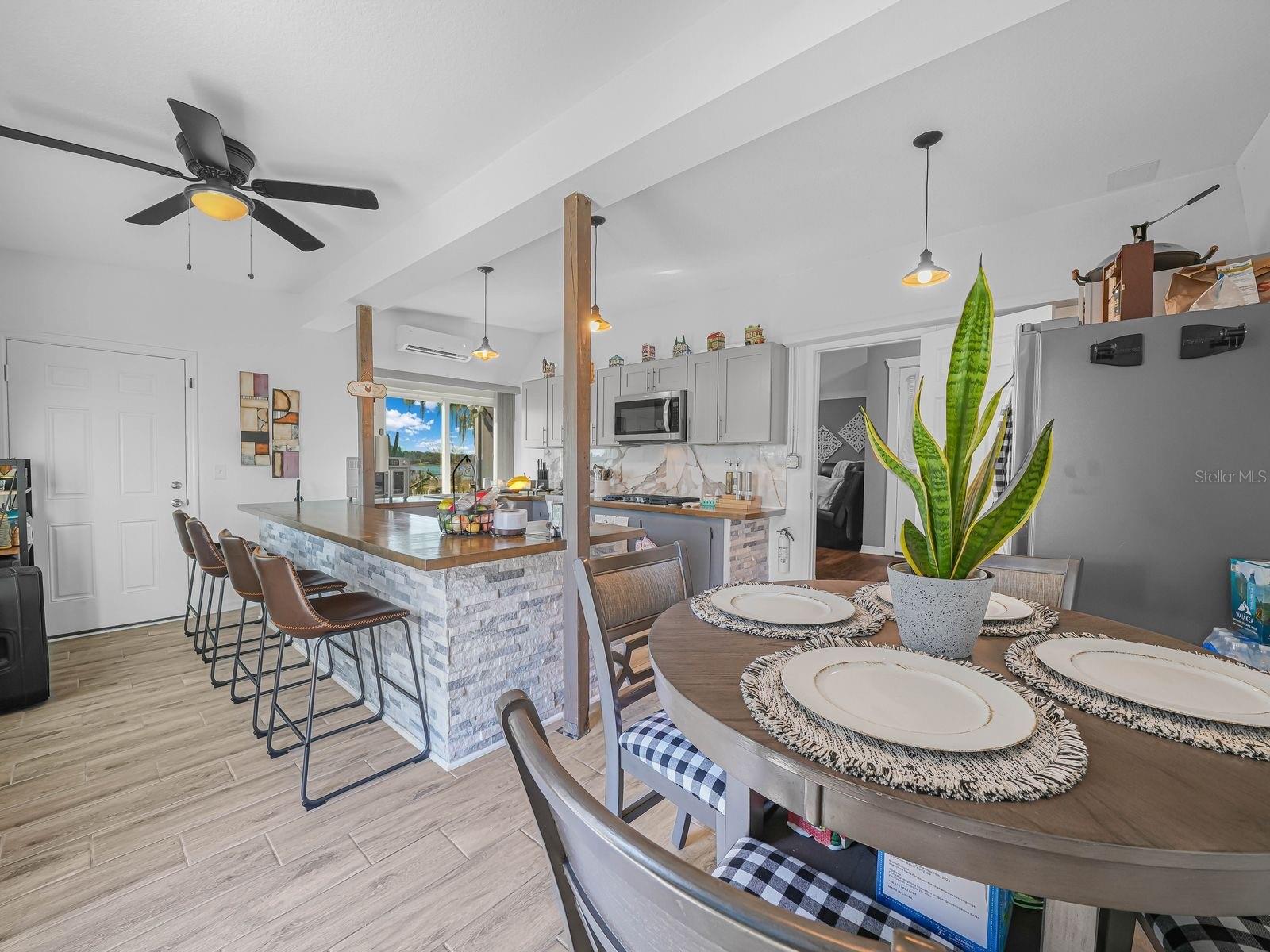 Image 31 of 45 For 611 Acacia Walk