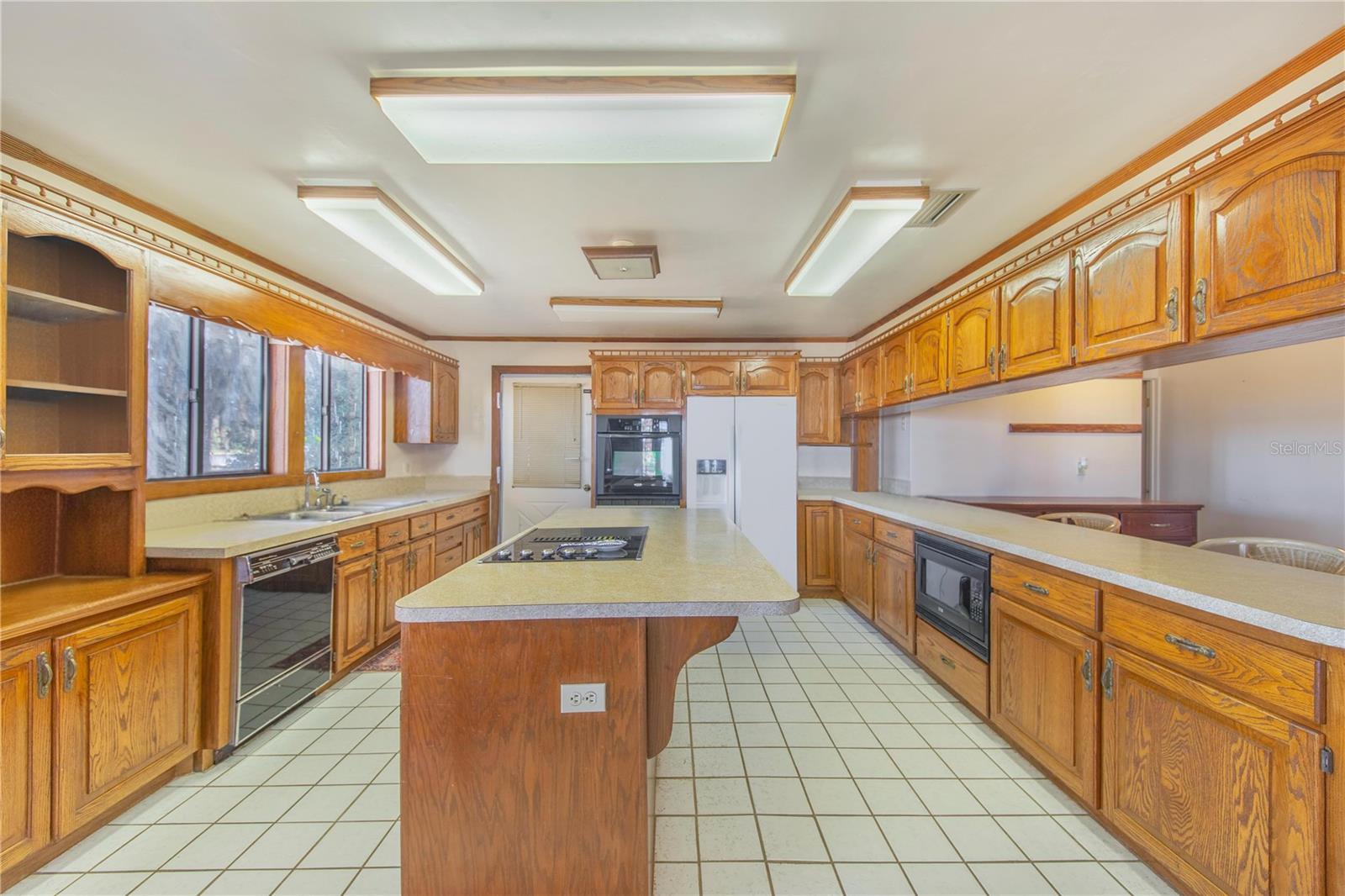 Image 16 of 50 For 436 Jeffery Lane