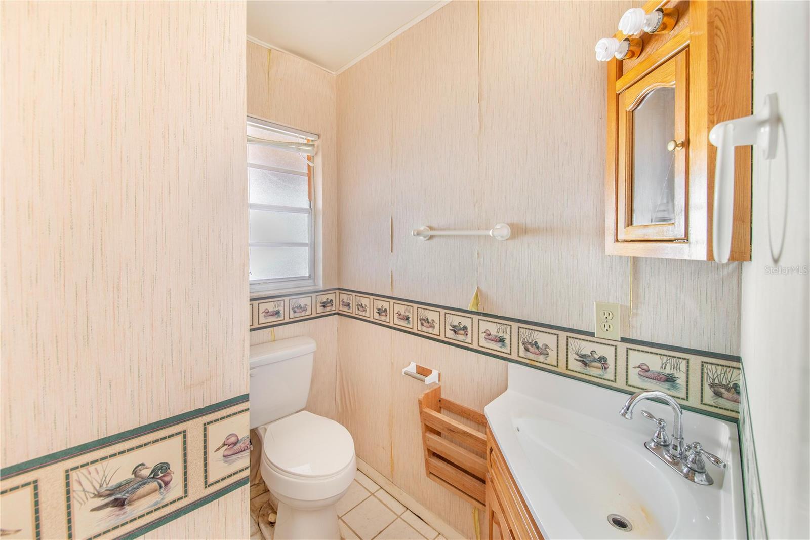 Image 18 of 50 For 436 Jeffery Lane