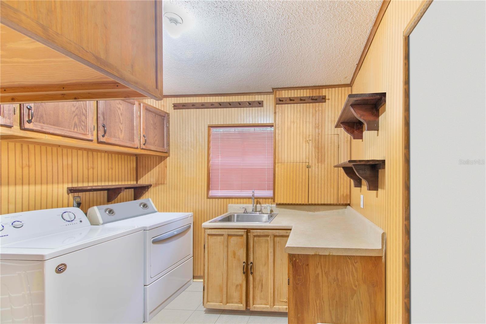 Image 20 of 50 For 436 Jeffery Lane