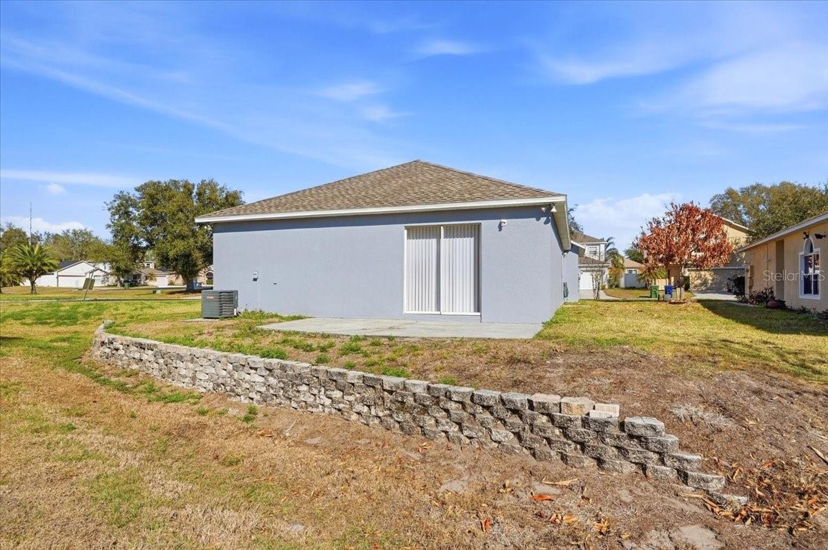 Image 27 of 34 For 2036 Whispering Trails Boulevard