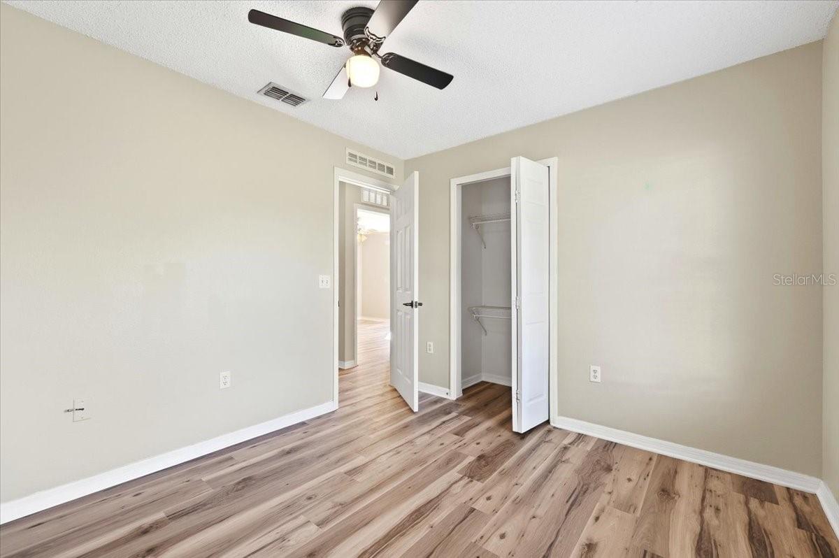 Image 9 of 34 For 2036 Whispering Trails Boulevard