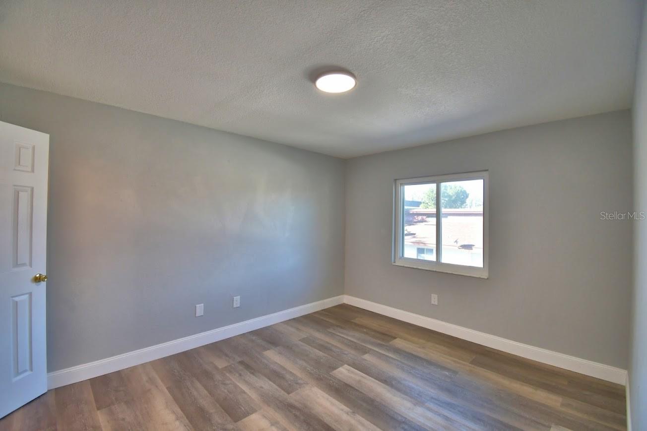 Image 22 of 25 For 626 Pavare Court 626