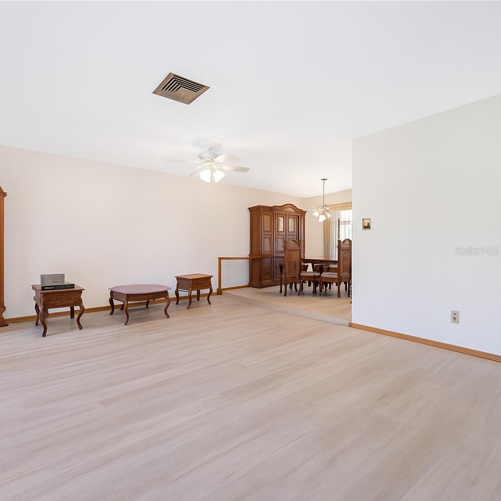 Image 3 of 23 For 114 Arrowhead Lane