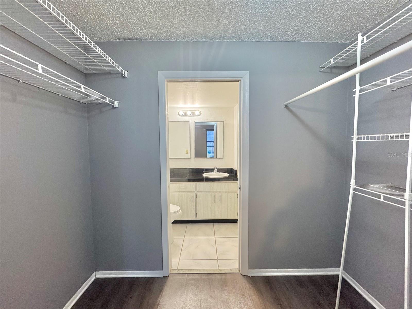 Image 15 of 35 For 1550 11th Street Ne D4