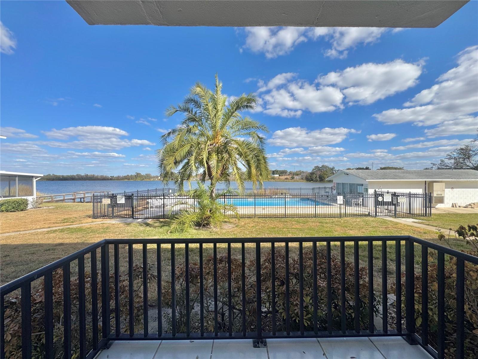 Image 6 of 35 For 1550 11th Street Ne D4