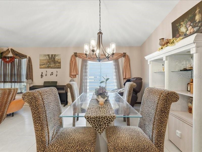 Image 6 of 38 For 3943 Resting Robin Avenue