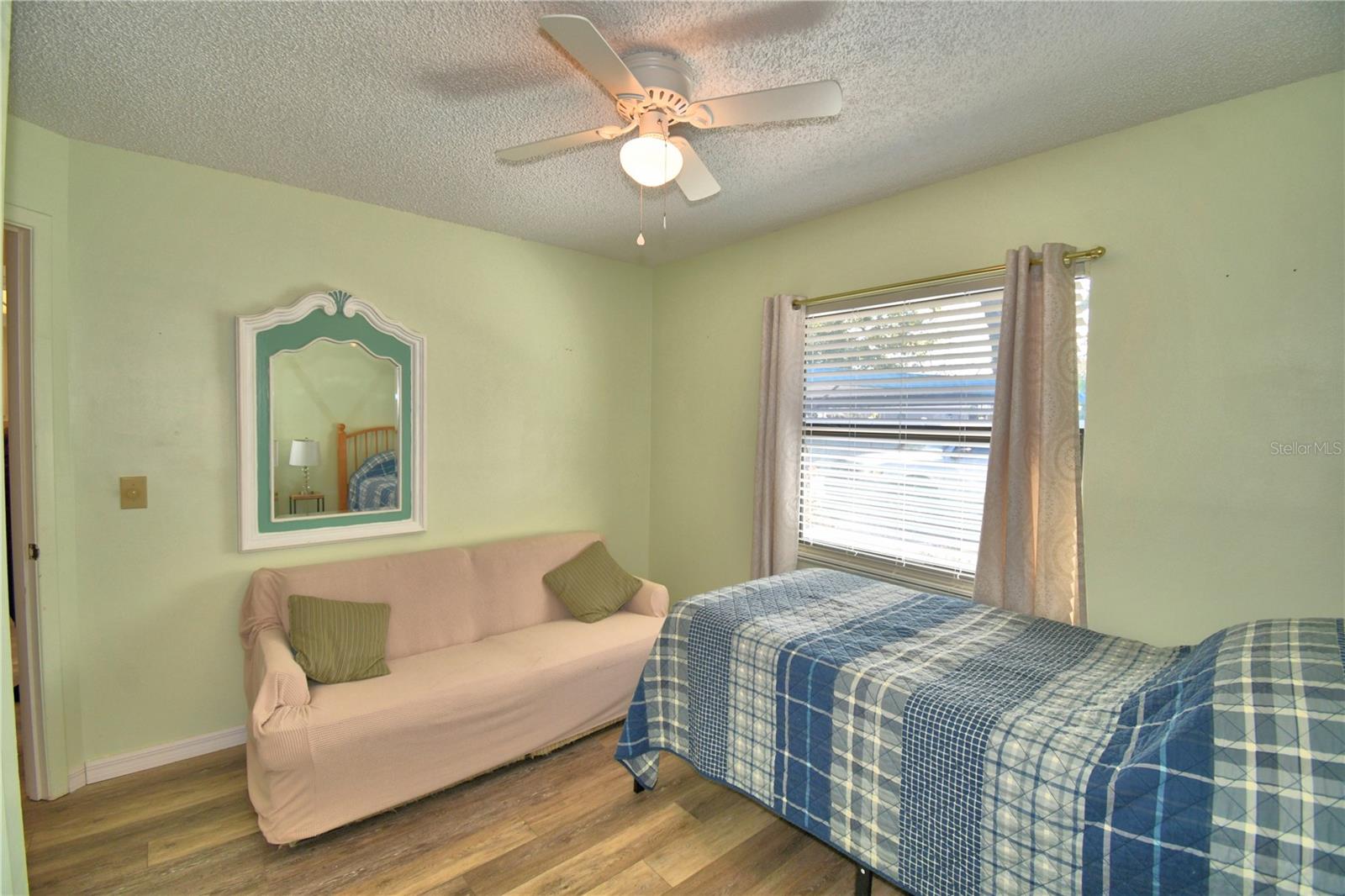 Image 15 of 37 For 345 24th Street Nw 25