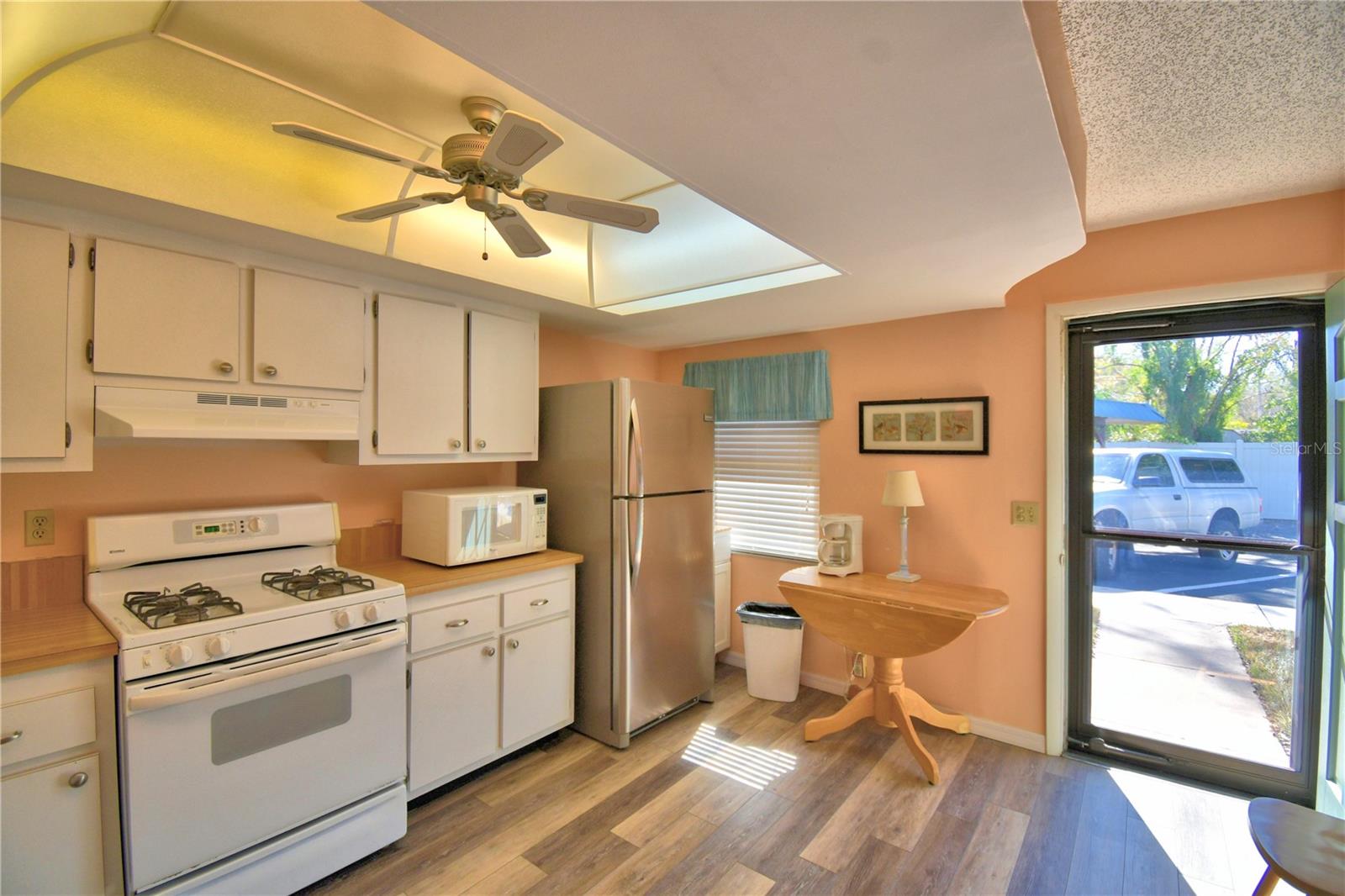 Image 6 of 37 For 345 24th Street Nw 25