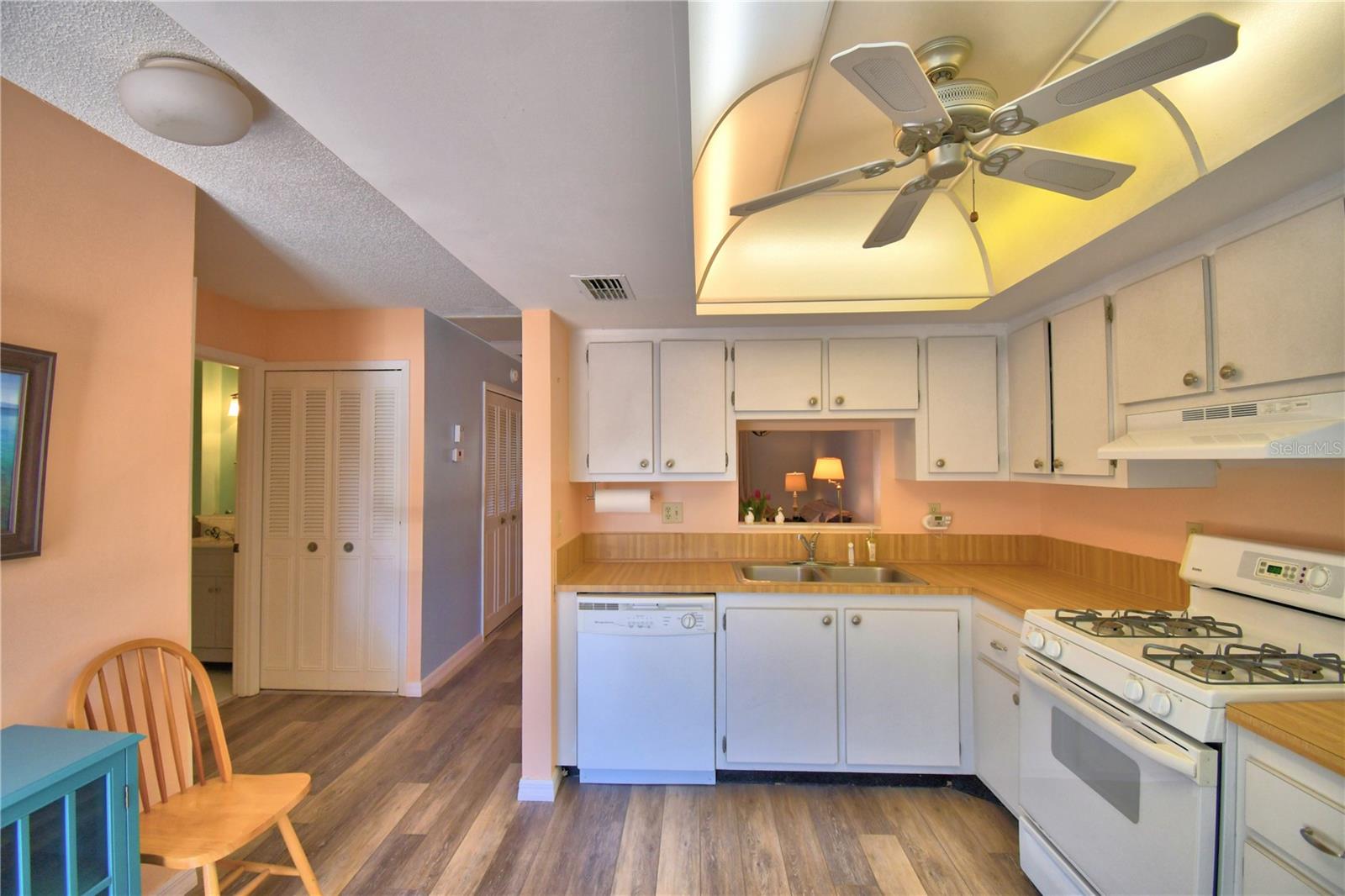 Image 8 of 37 For 345 24th Street Nw 25