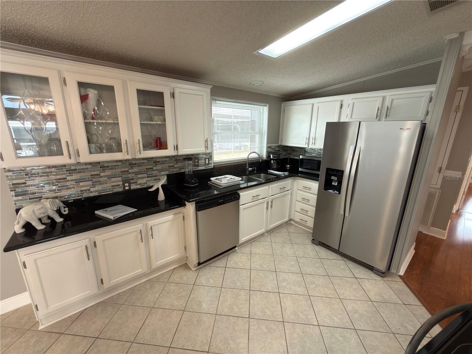 Image 15 of 56 For 5122 Southshore Drive