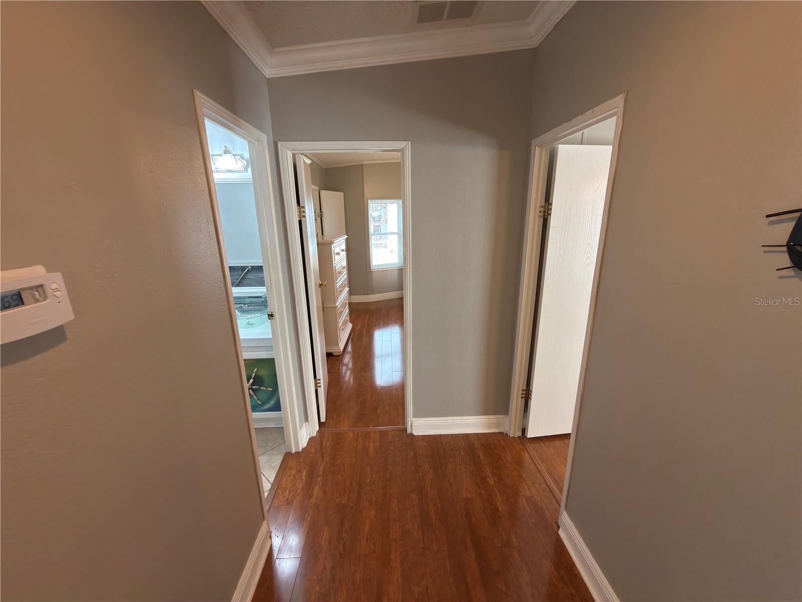 Image 22 of 56 For 5122 Southshore Drive