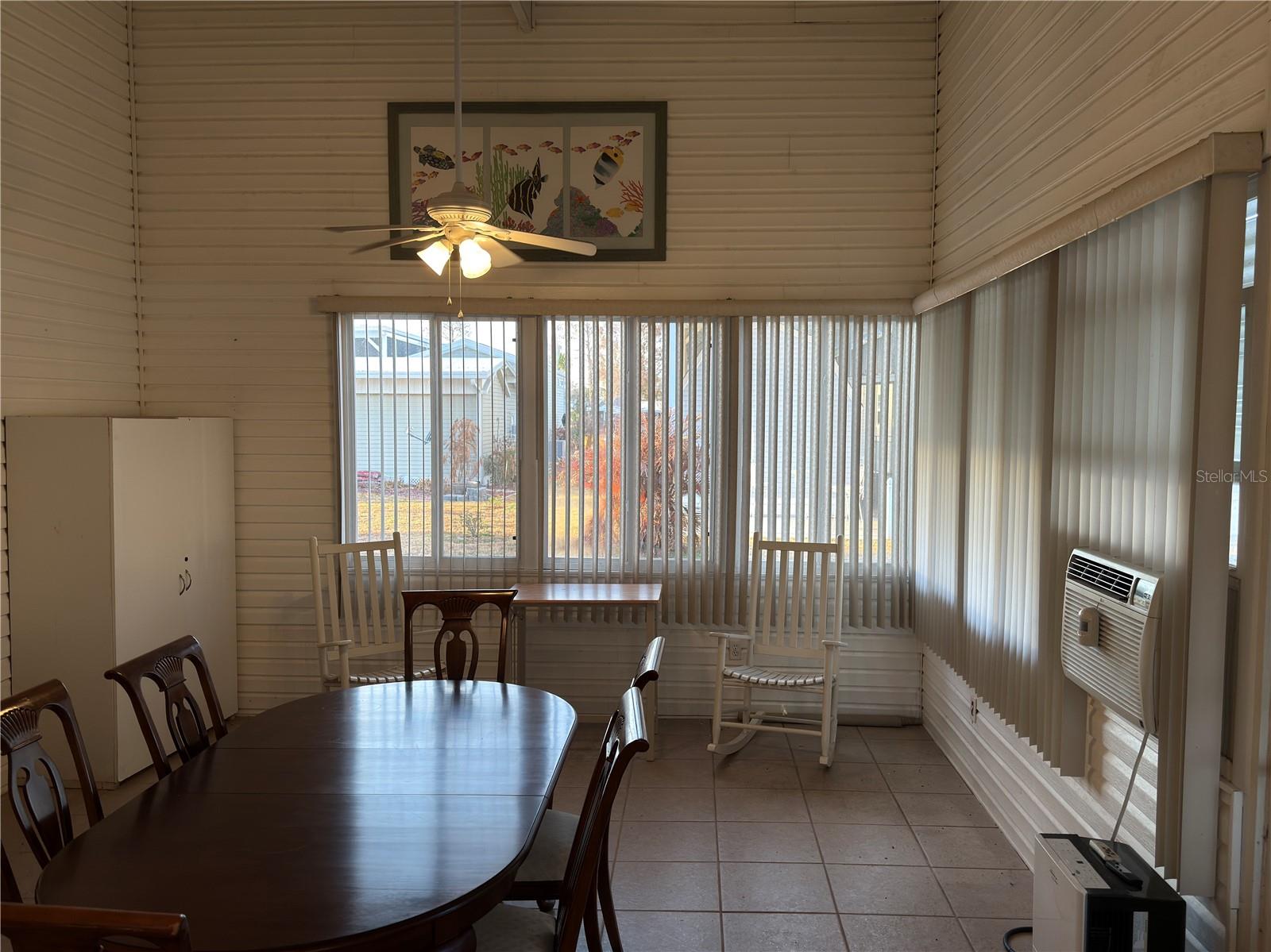 Image 38 of 56 For 5122 Southshore Drive