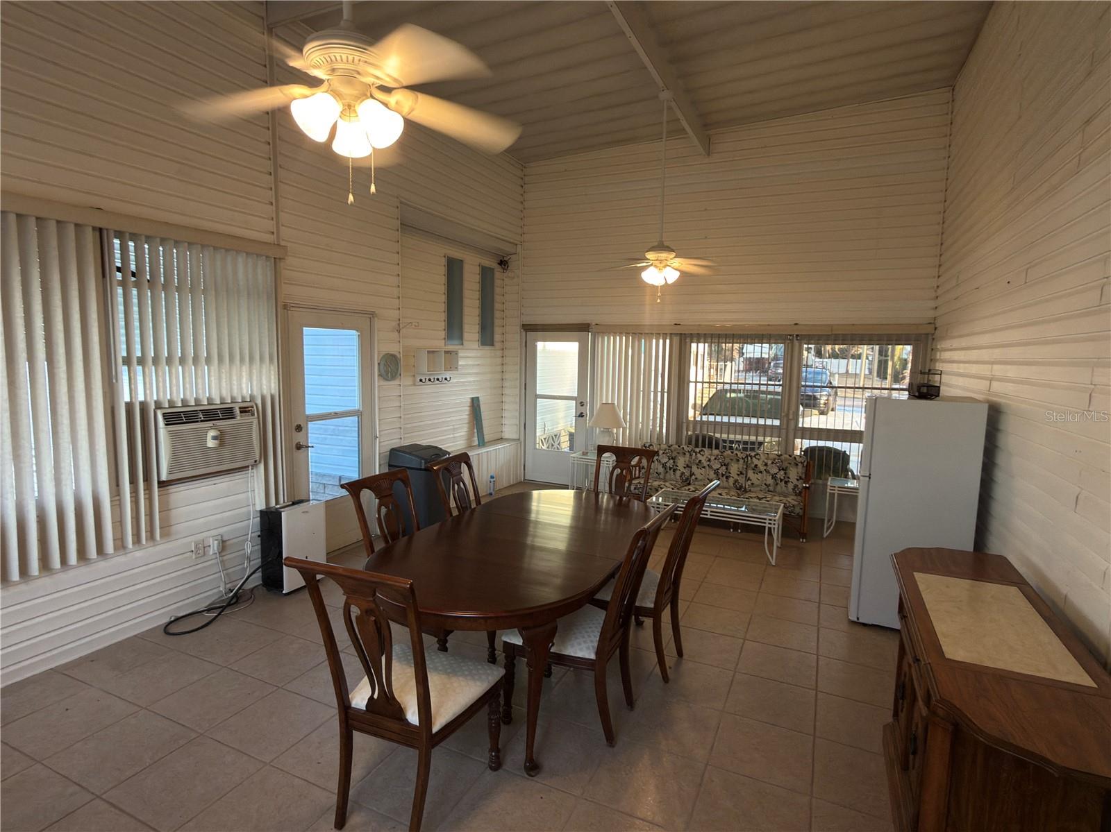 Image 41 of 56 For 5122 Southshore Drive