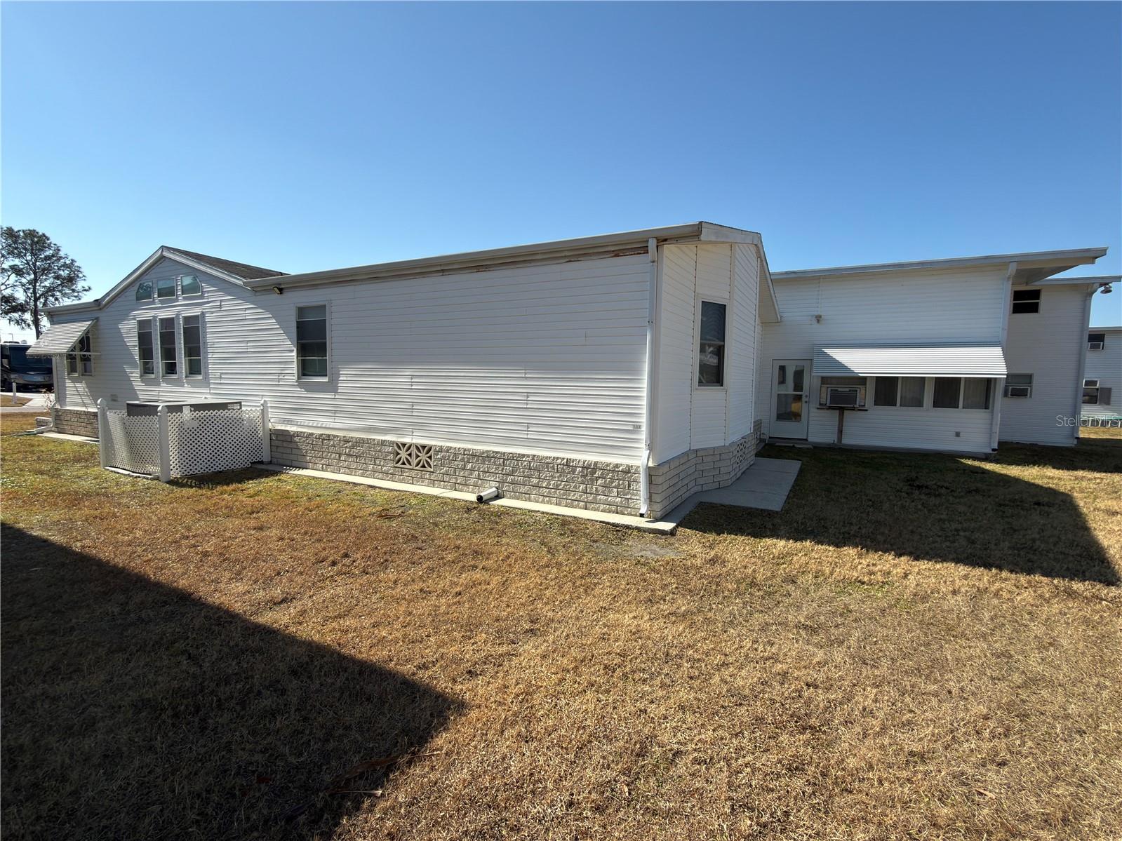 Image 45 of 56 For 5122 Southshore Drive