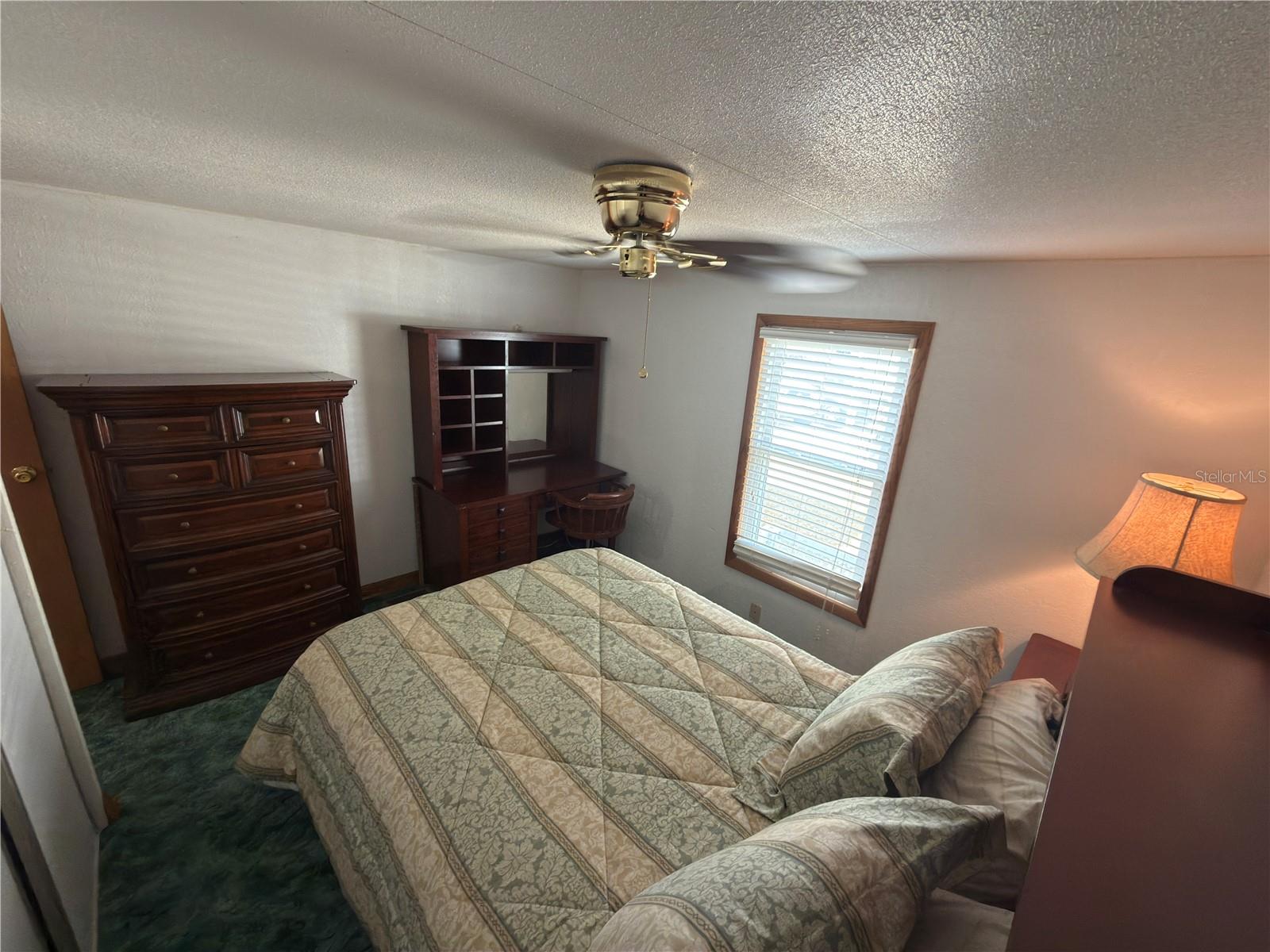 Image 25 of 45 For 4992 Shore Line Drive