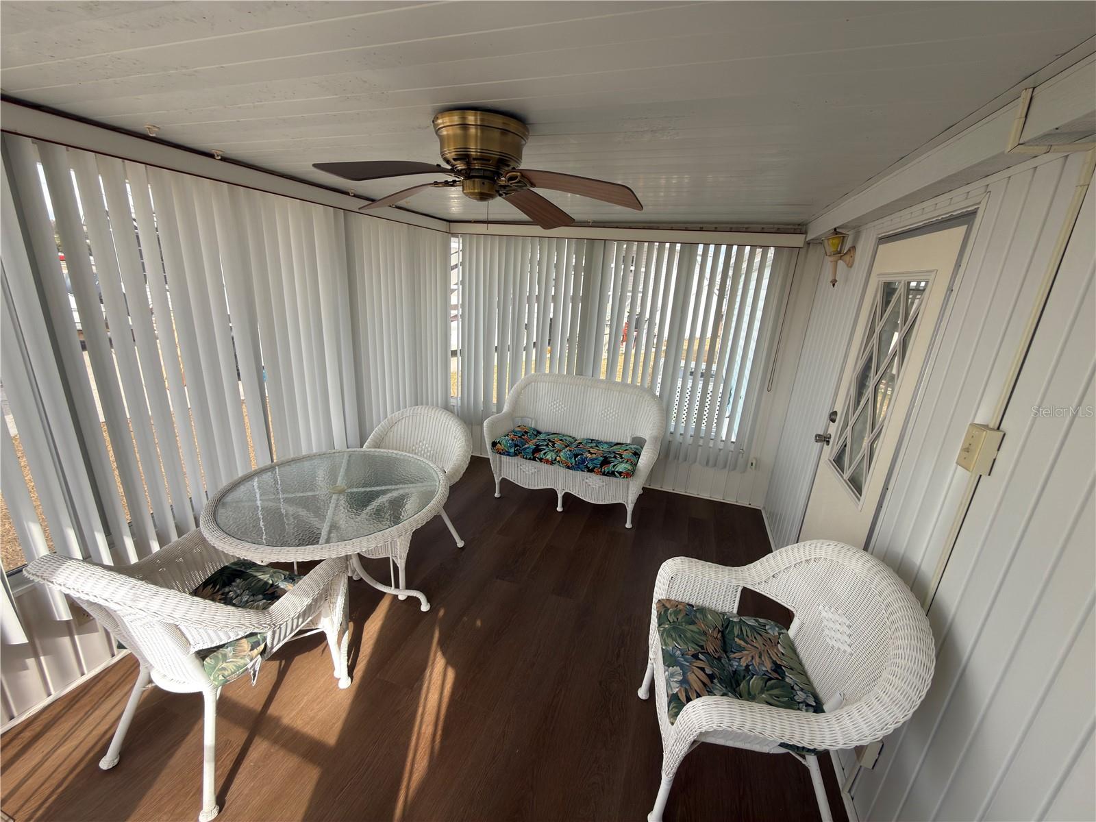 Image 32 of 45 For 4992 Shore Line Drive