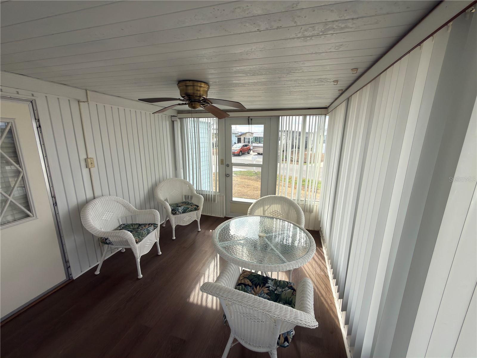 Image 33 of 45 For 4992 Shore Line Drive