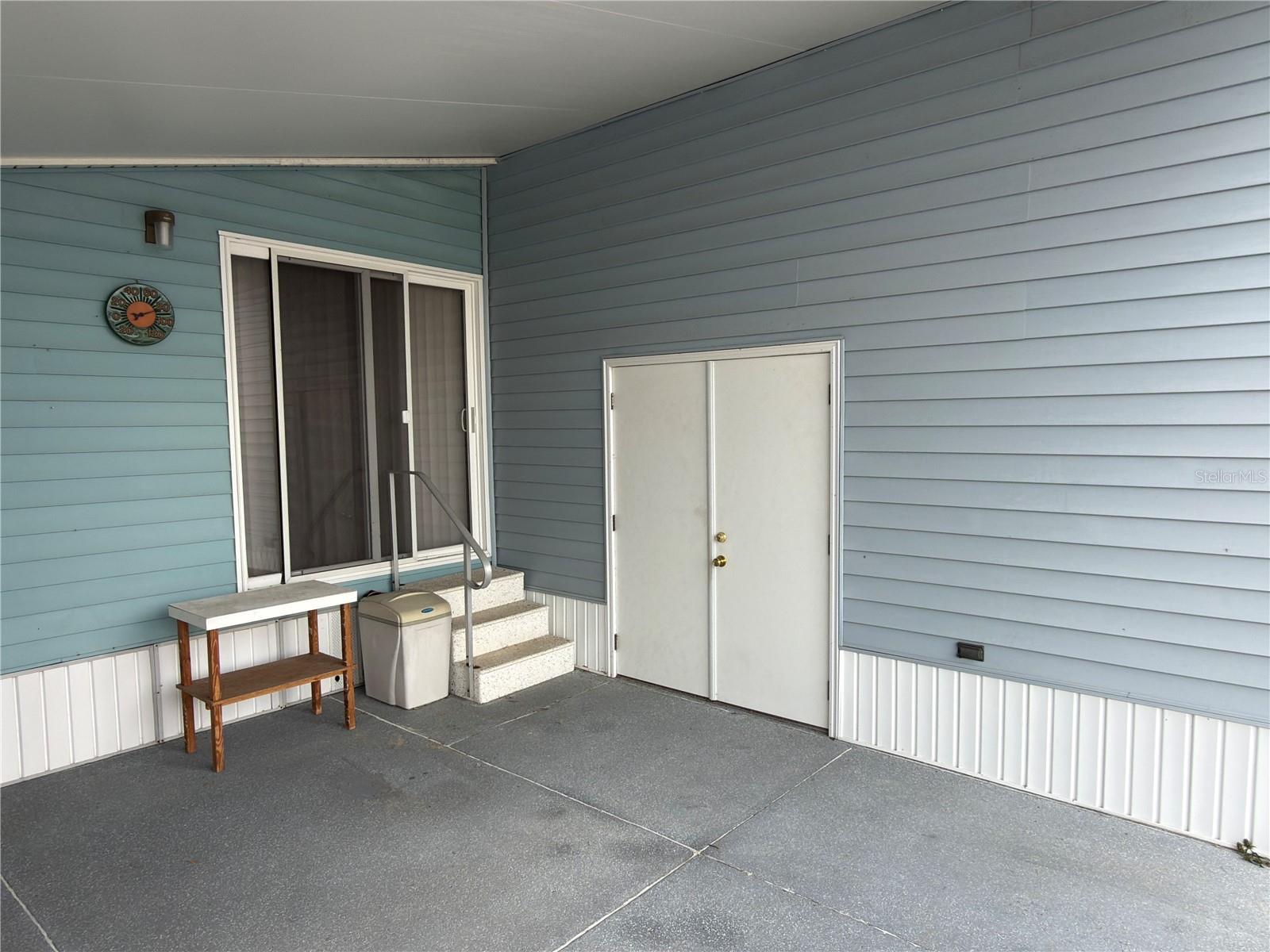 Image 34 of 45 For 4992 Shore Line Drive