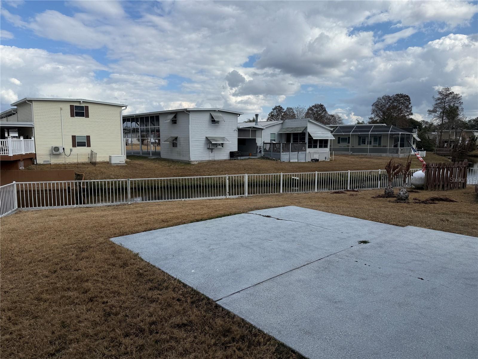 Image 44 of 45 For 4992 Shore Line Drive