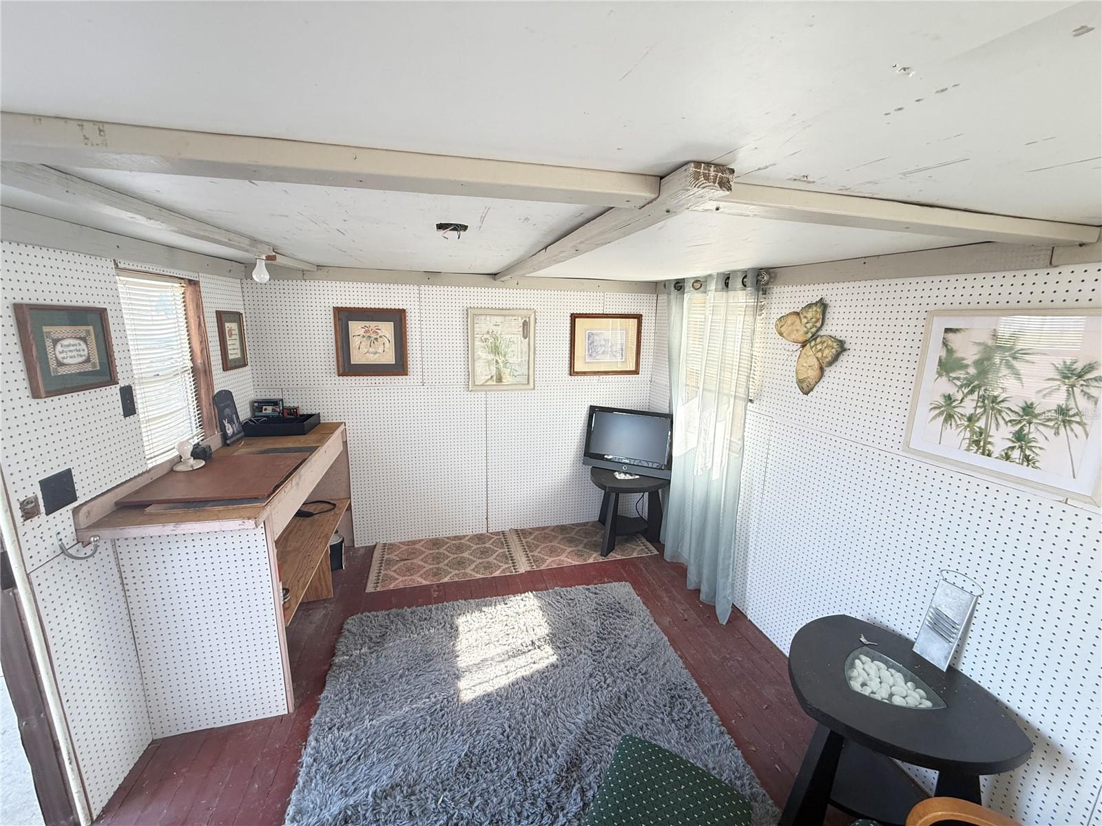 Image 13 of 34 For 5133 Shore Line Drive