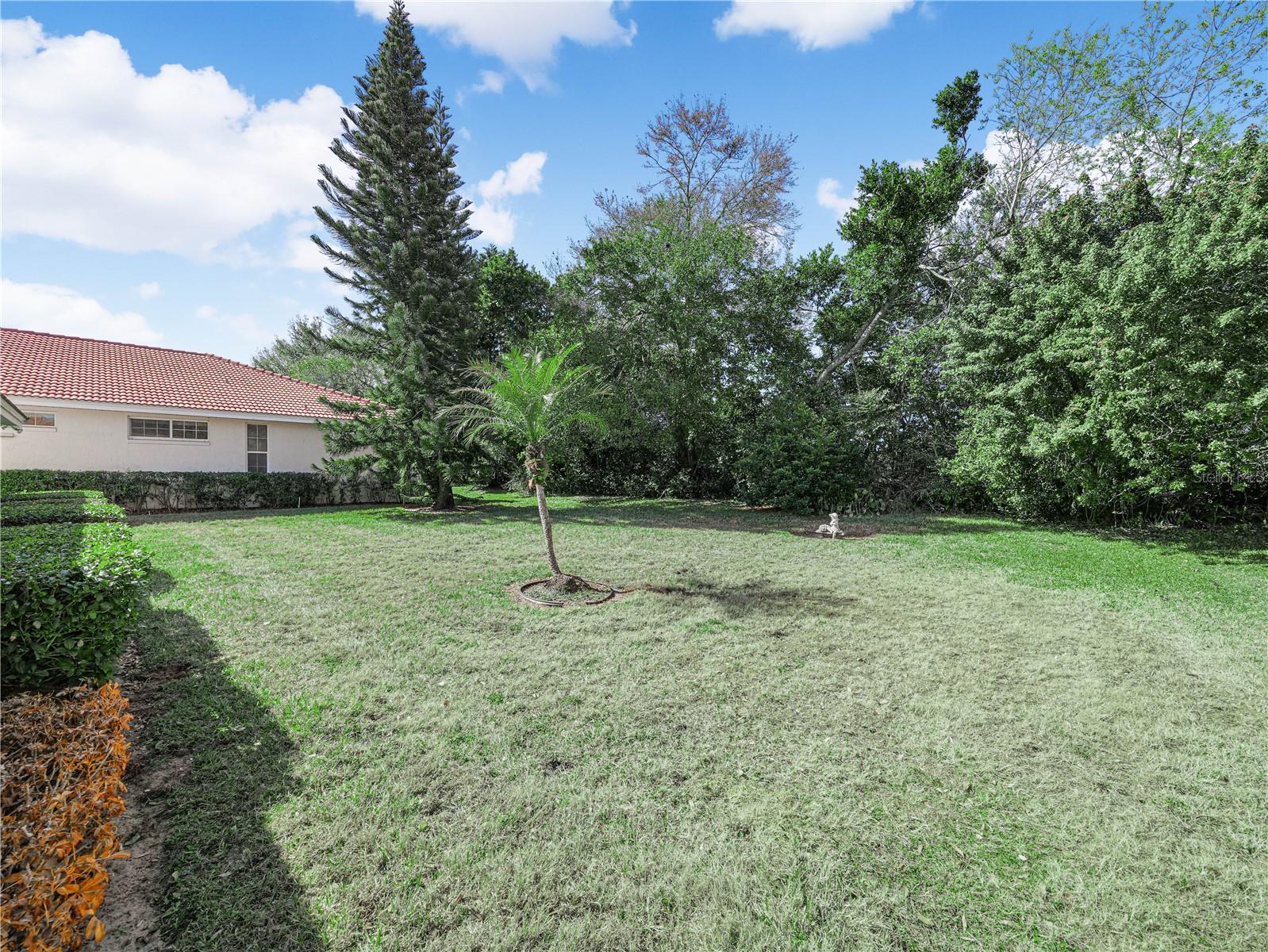 Image 33 of 40 For 528 Greenway Drive