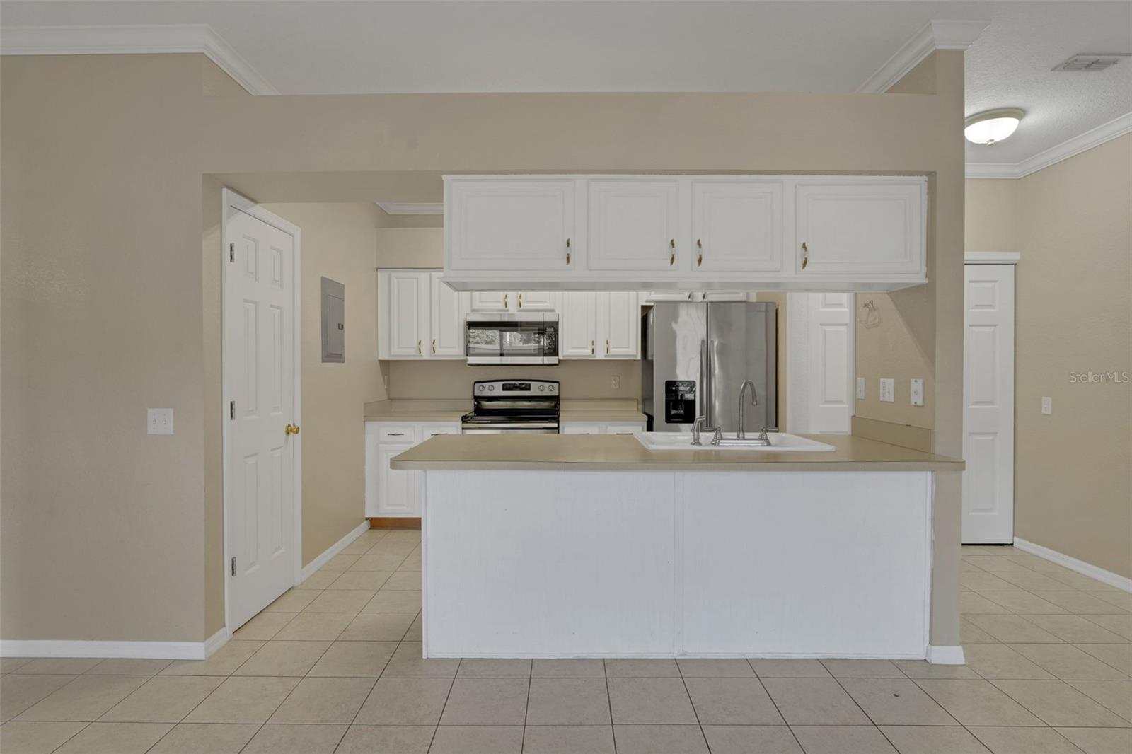 Image 7 of 24 For 901 Eagle Pond Drive 901