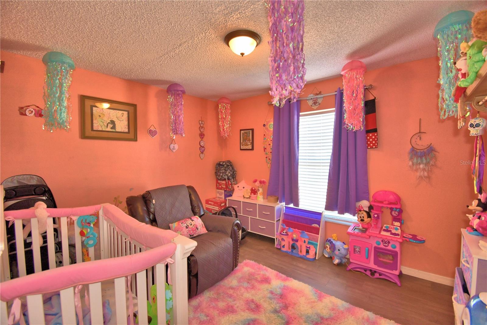 Image 19 of 36 For 152 Harrison Street