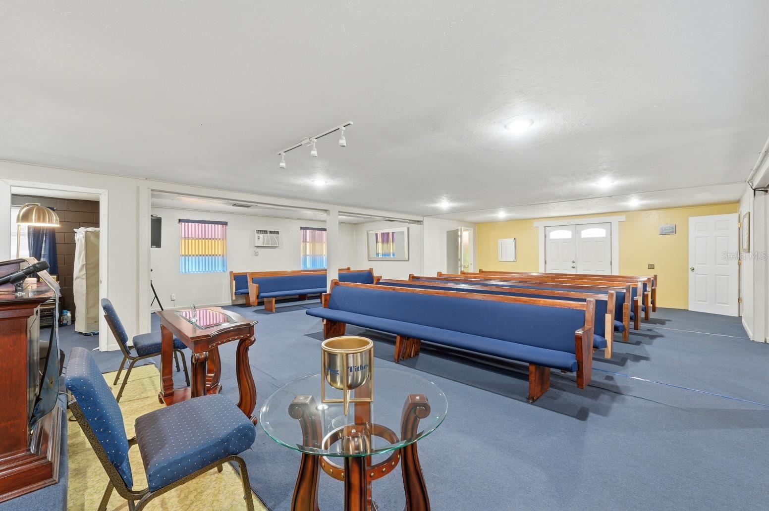 Image 18 of 44 For 1920 40th Street Nw