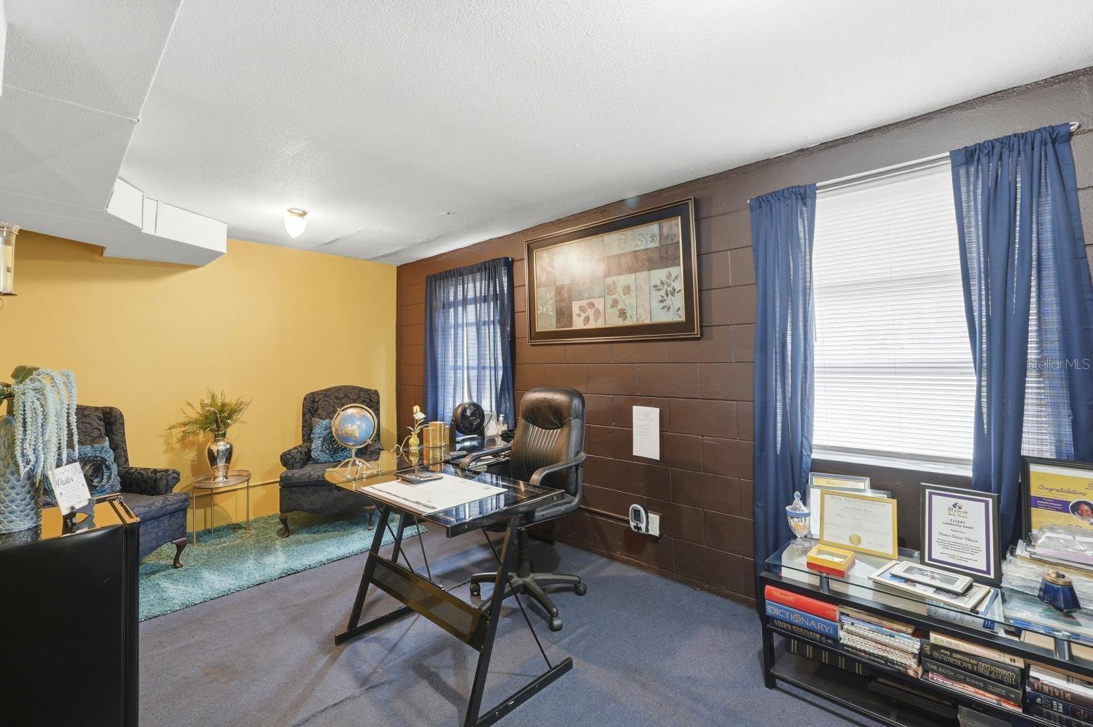 Image 26 of 44 For 1920 40th Street Nw