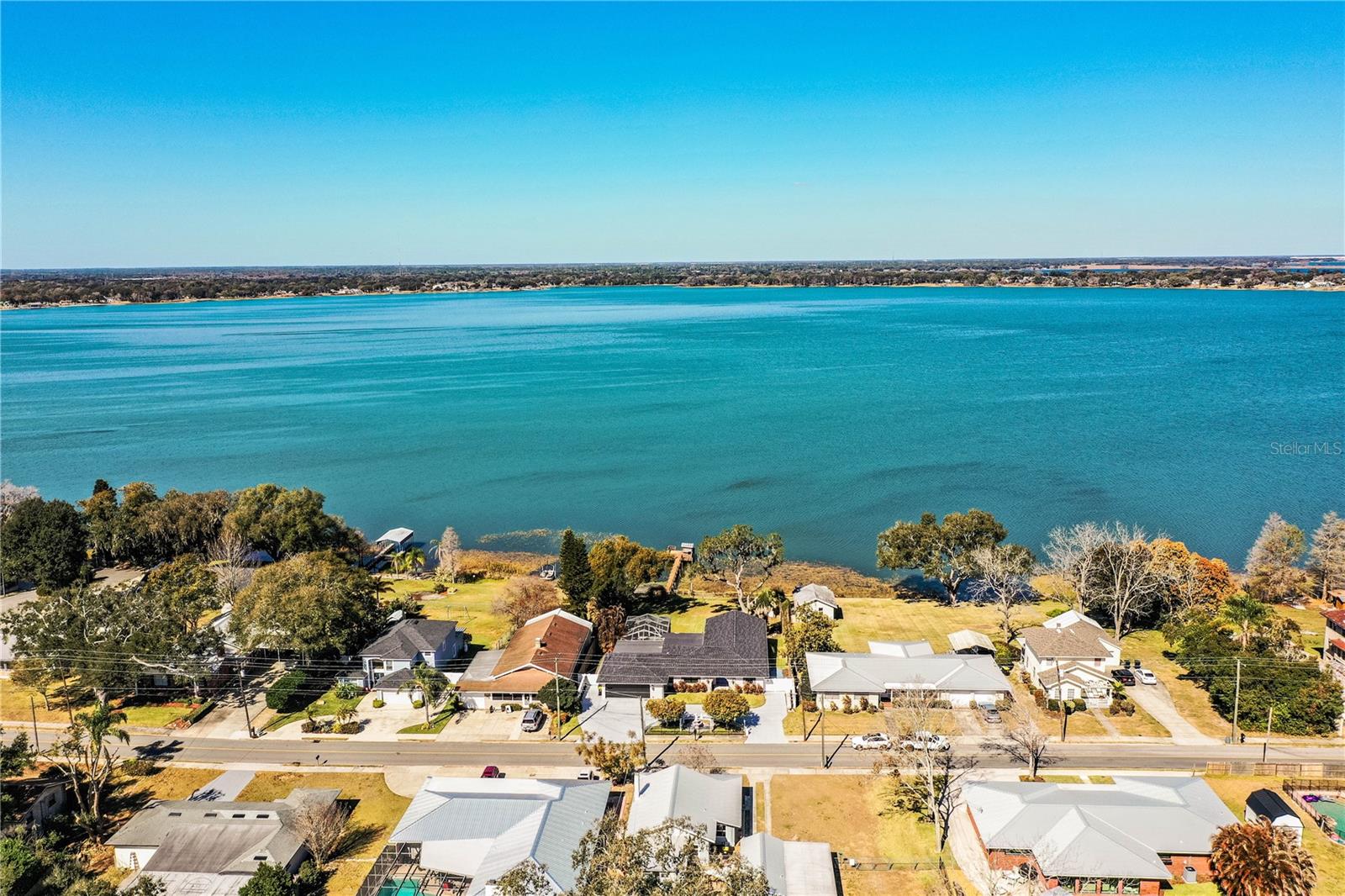 Image 11 of 80 For 331 Bay Street