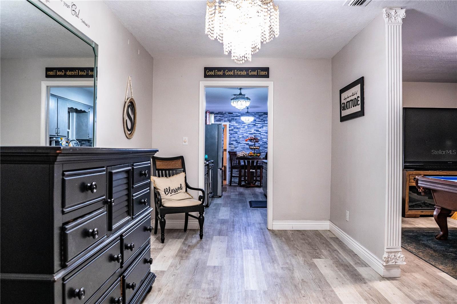 Image 52 of 80 For 331 Bay Street