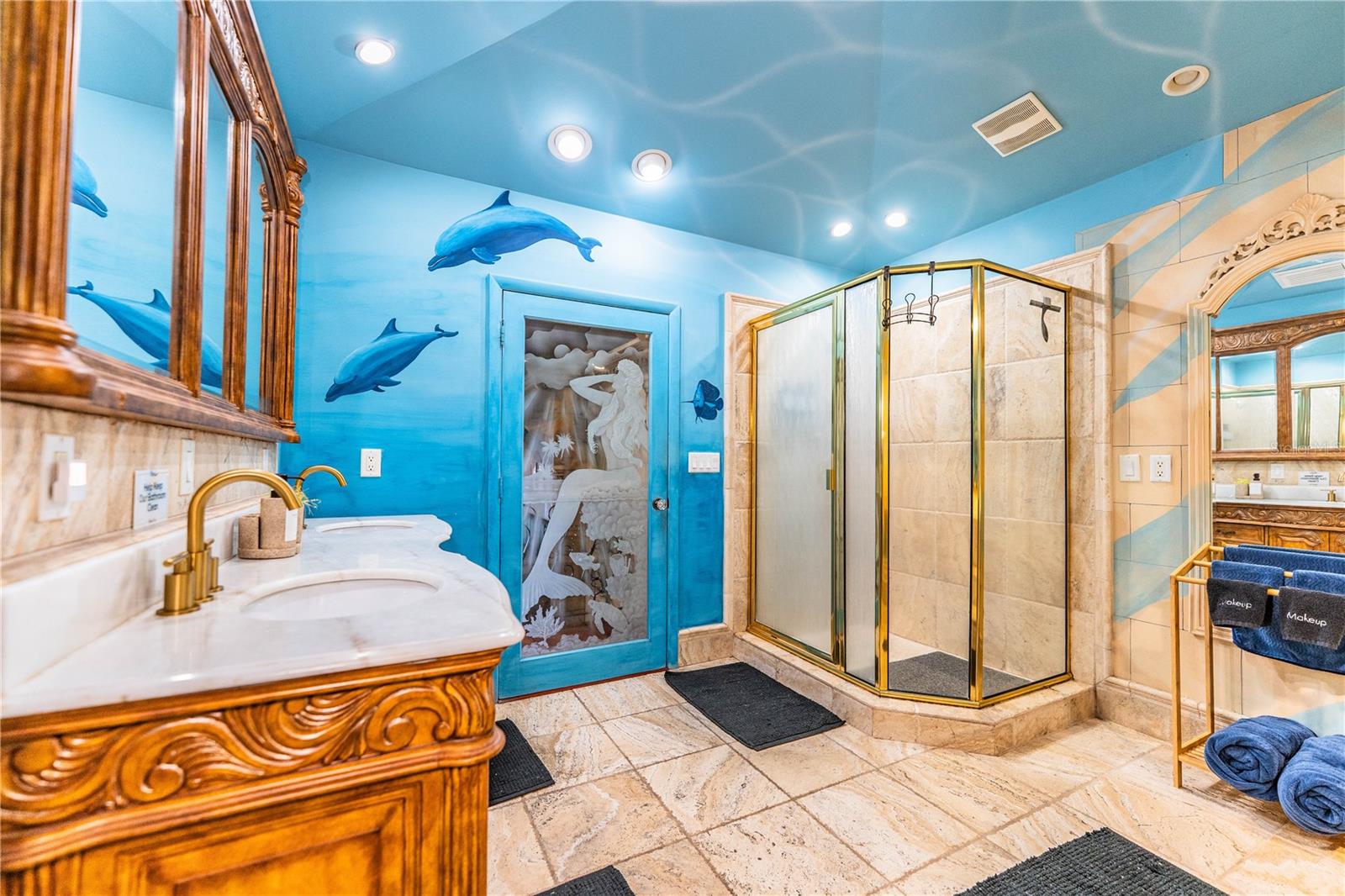 Image 74 of 80 For 331 Bay Street