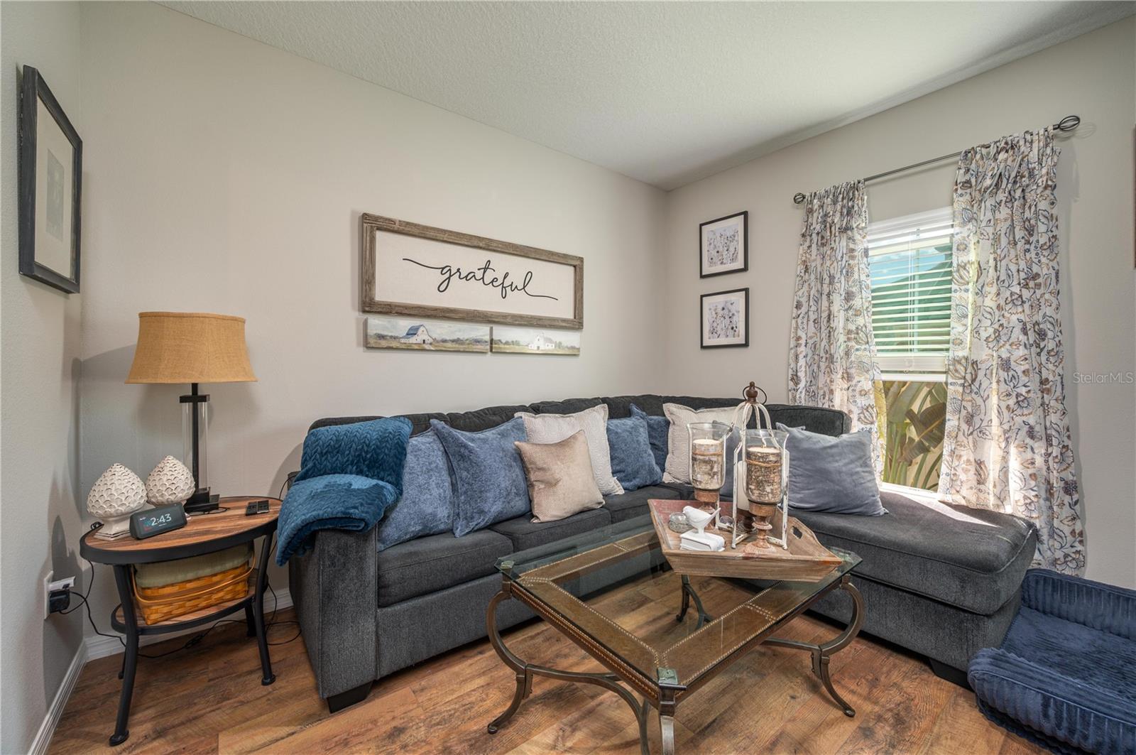 Image 11 of 52 For 1491 Axel Circle