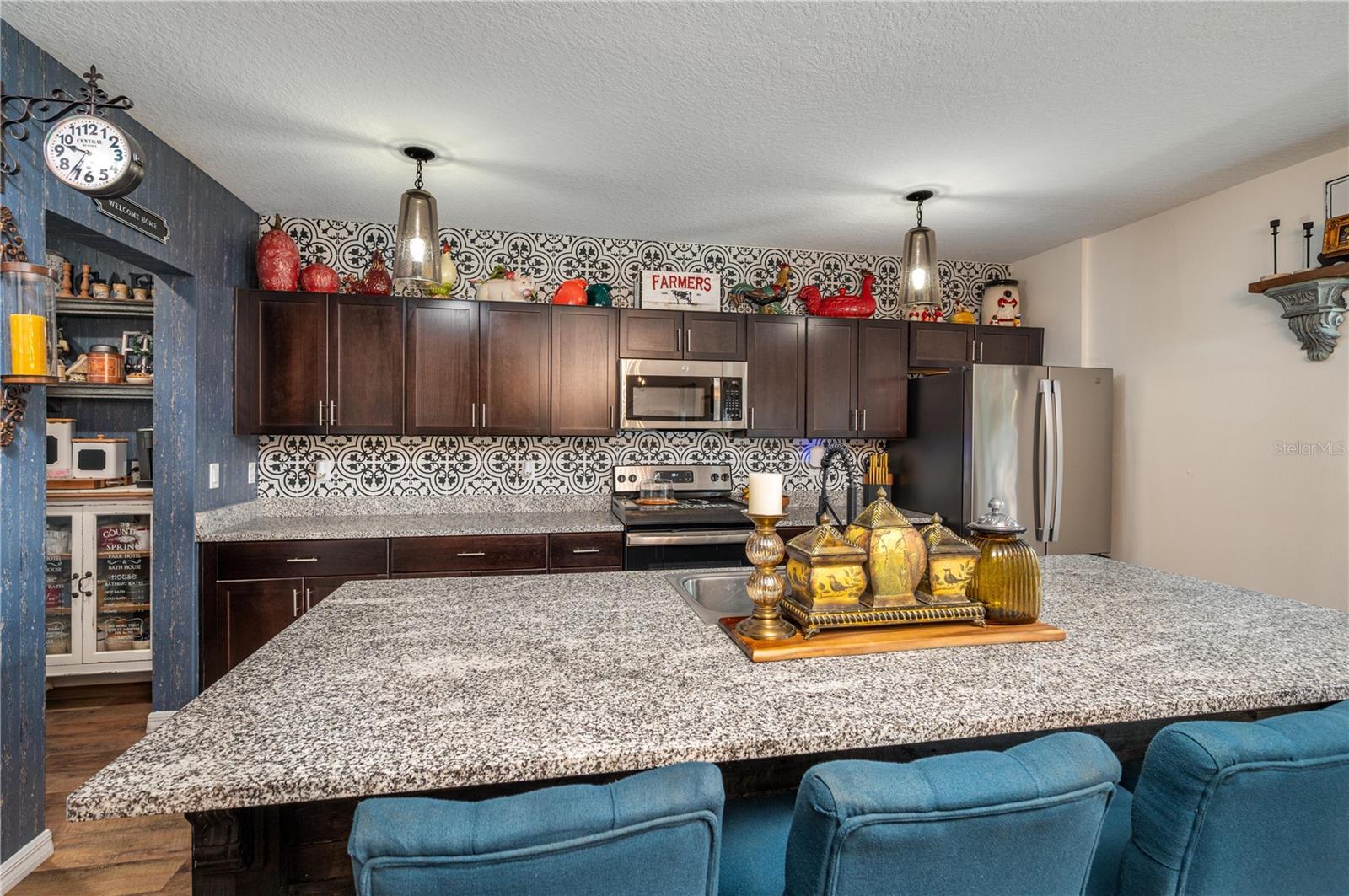 Image 16 of 52 For 1491 Axel Circle