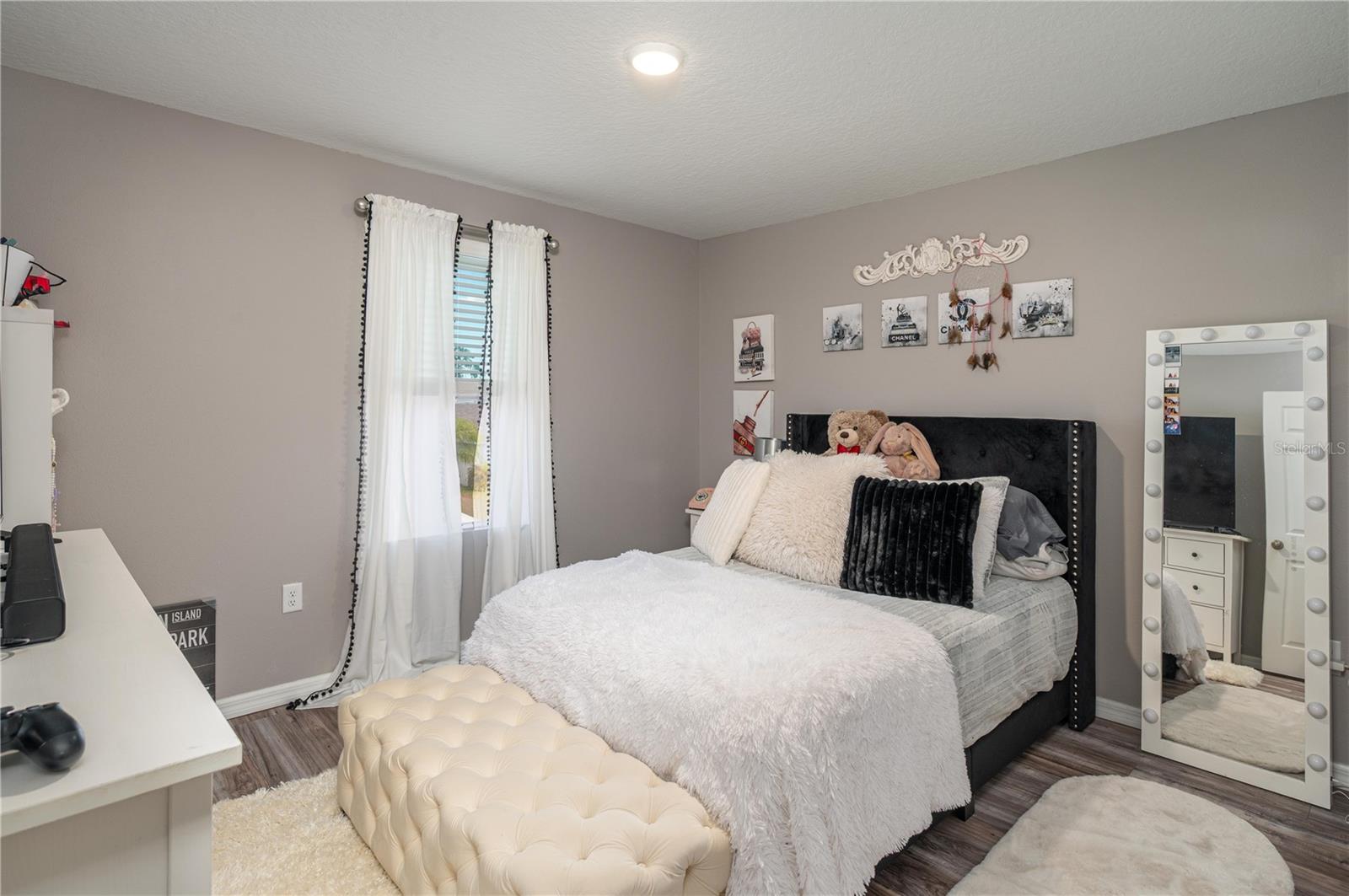 Image 31 of 52 For 1491 Axel Circle