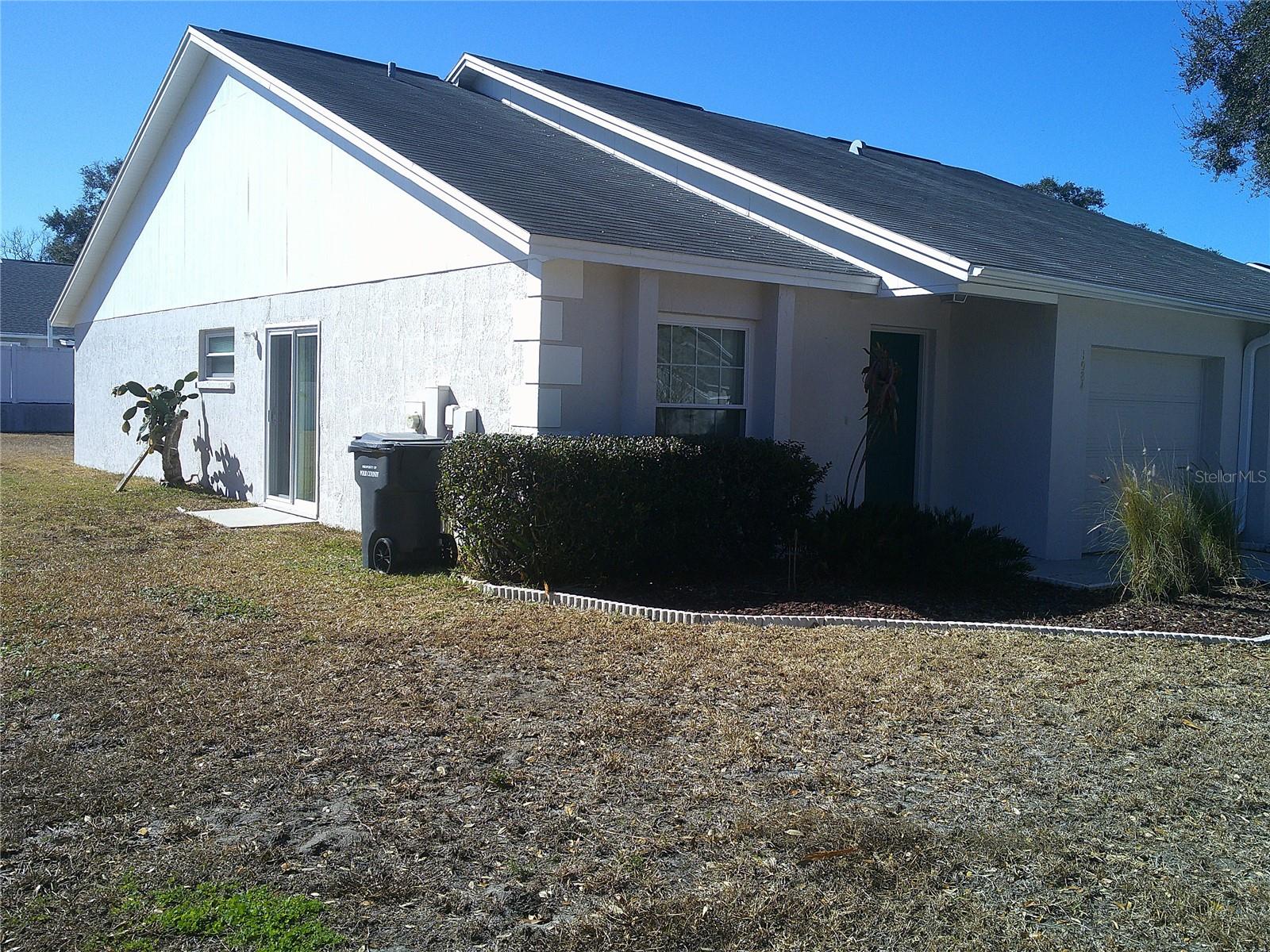 Image 14 of 16 For 1084 Meadowood Pointe Road