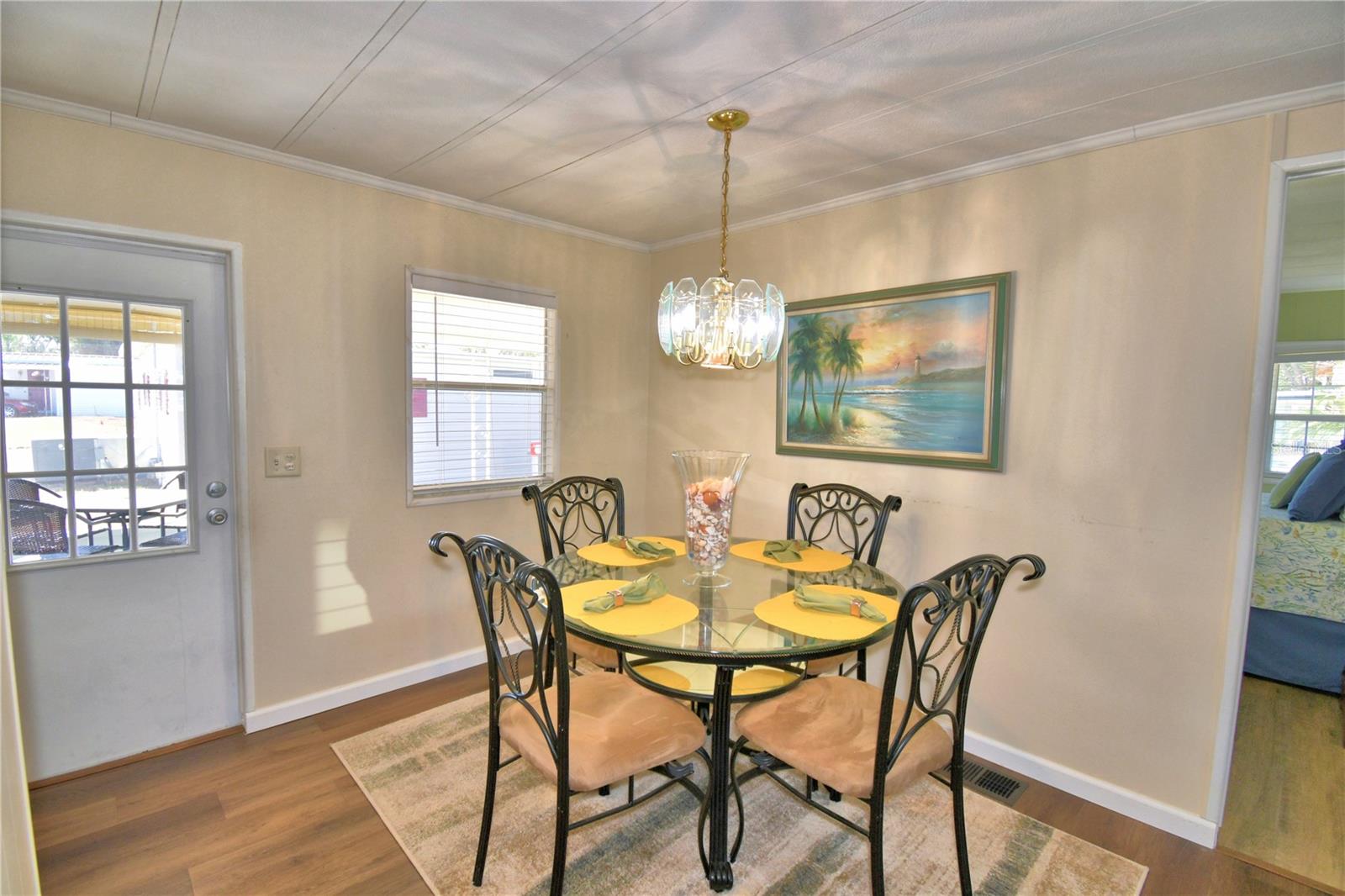 Image 14 of 52 For 112 Paradise Lane