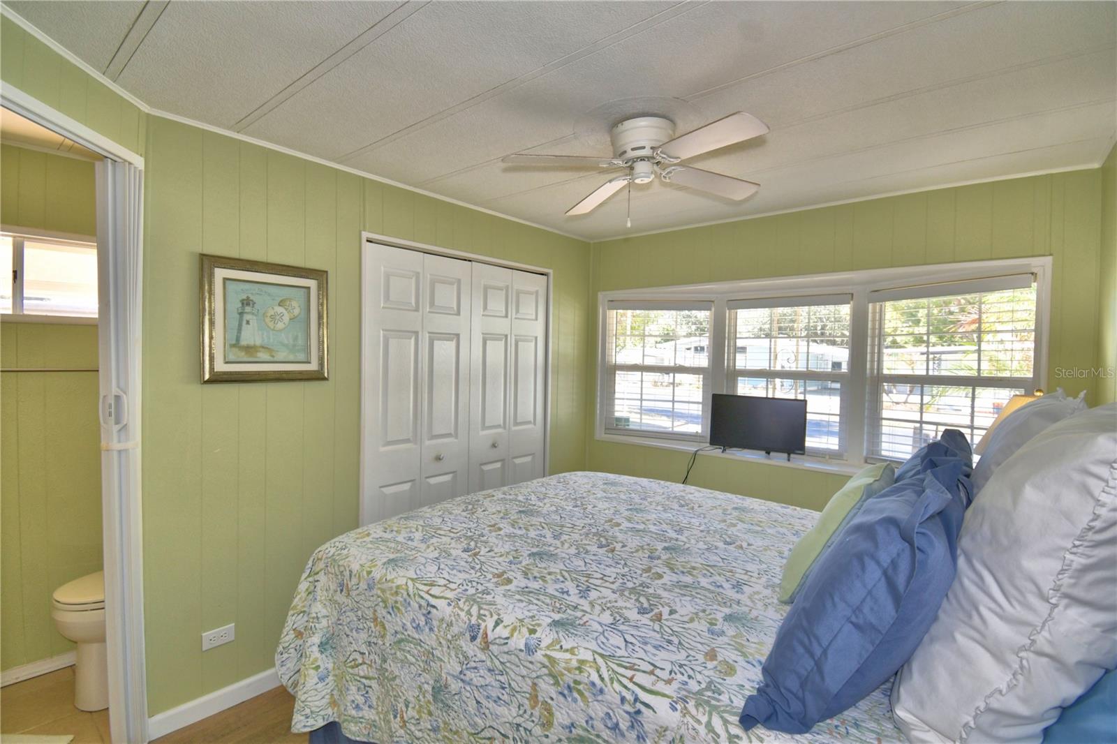 Image 26 of 52 For 112 Paradise Lane