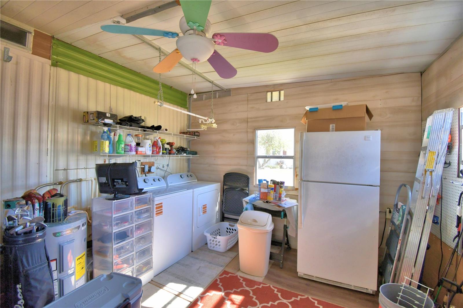 Image 31 of 52 For 112 Paradise Lane