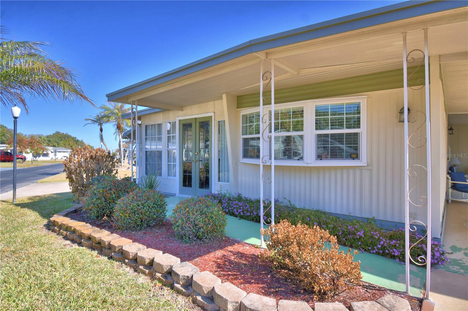 Image 4 of 52 For 112 Paradise Lane