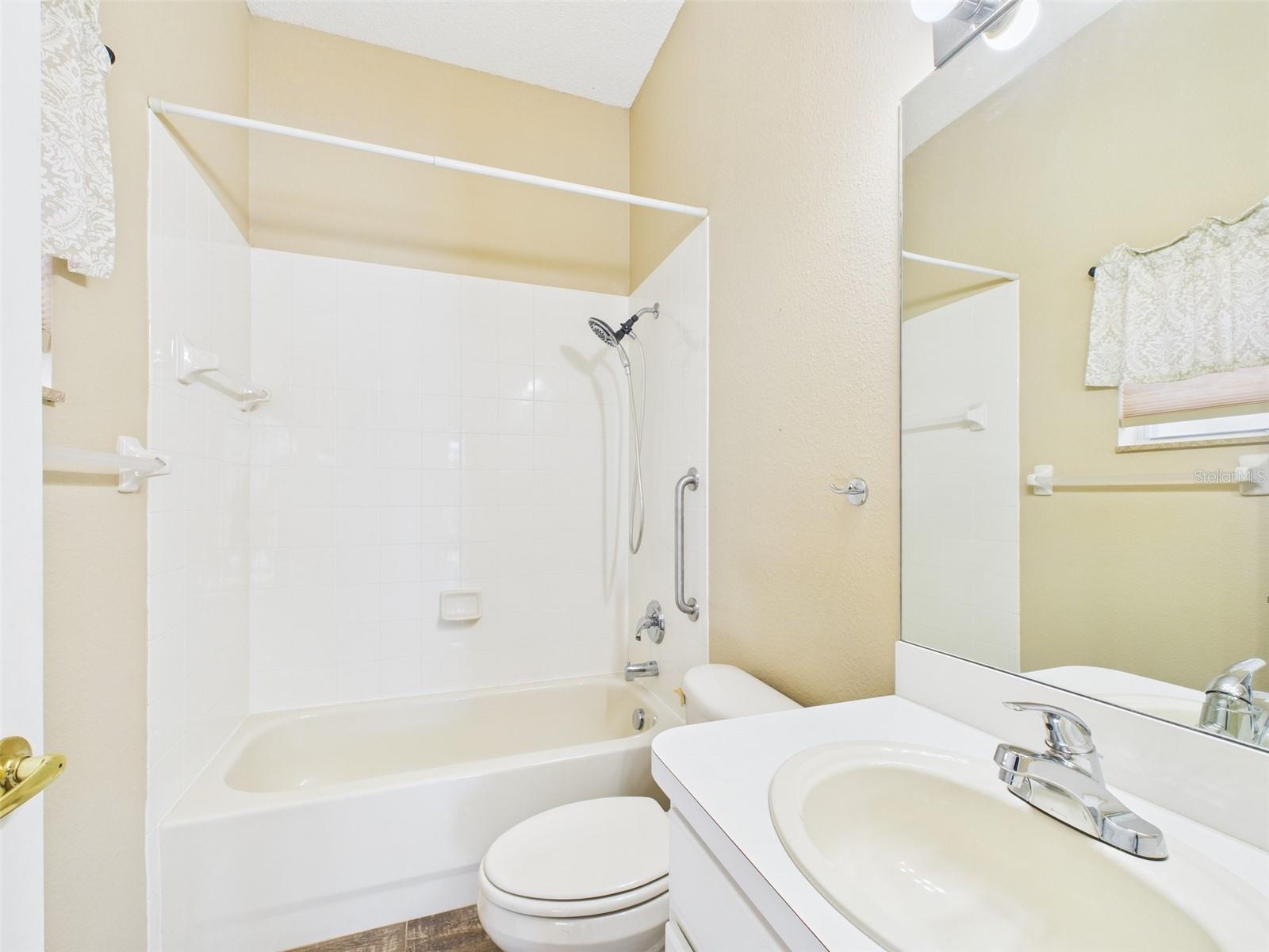 Image 30 of 56 For 2533 Wood Pointe Drive