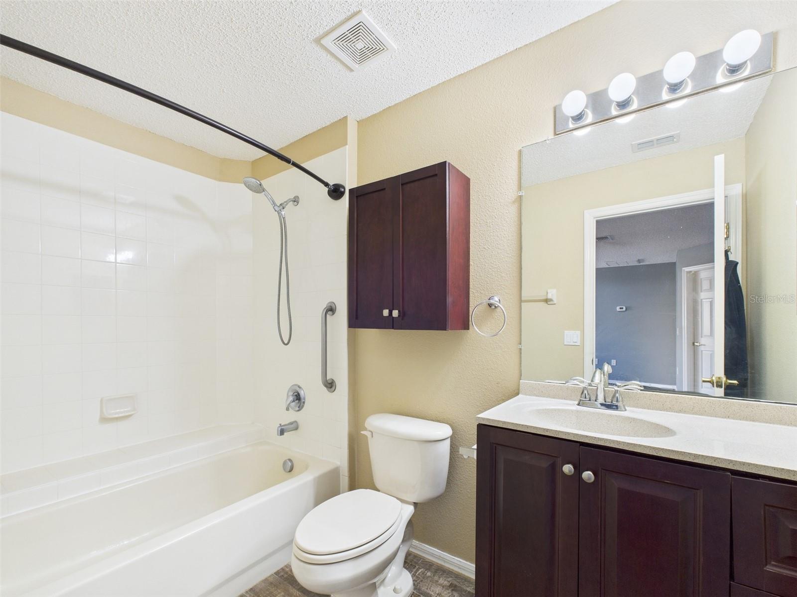 Image 39 of 56 For 2533 Wood Pointe Drive