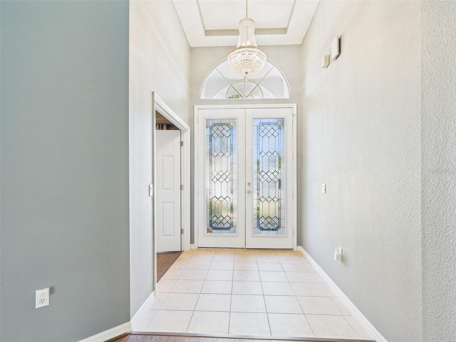 Image 7 of 56 For 2533 Wood Pointe Drive