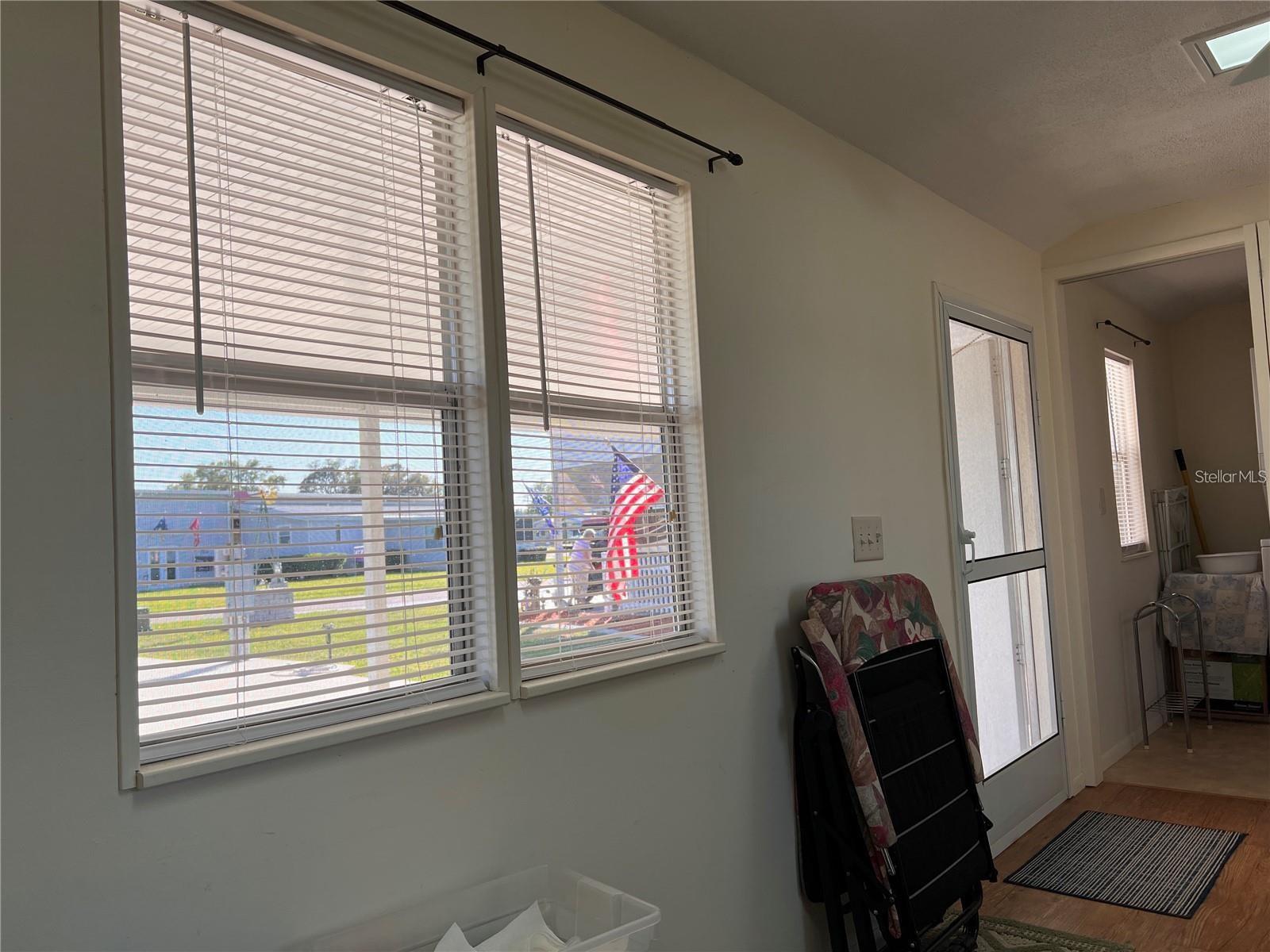 Image 12 of 39 For 5062 Southshore Drive