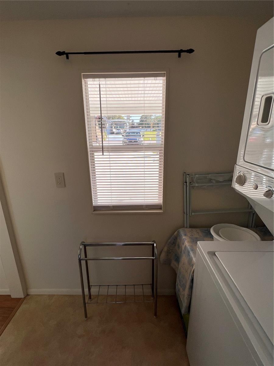 Image 18 of 39 For 5062 Southshore Drive