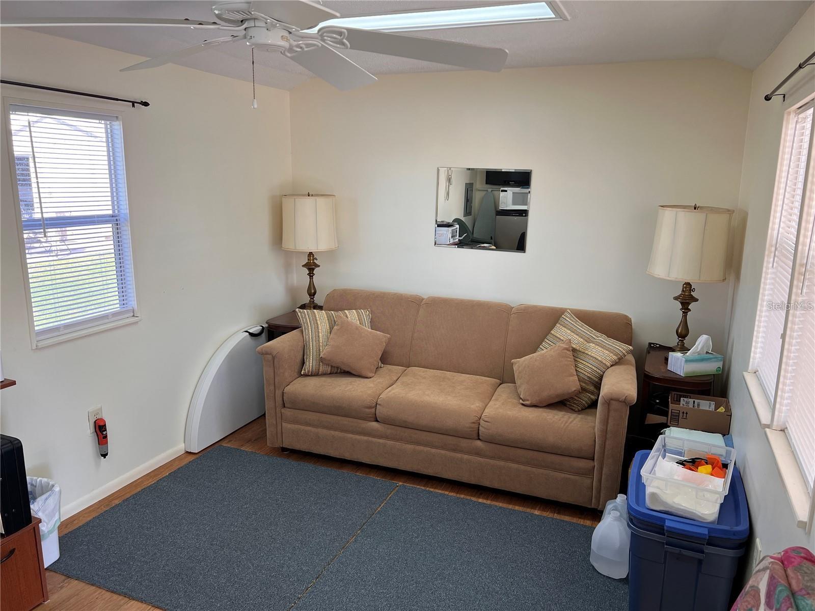 Image 9 of 39 For 5062 Southshore Drive