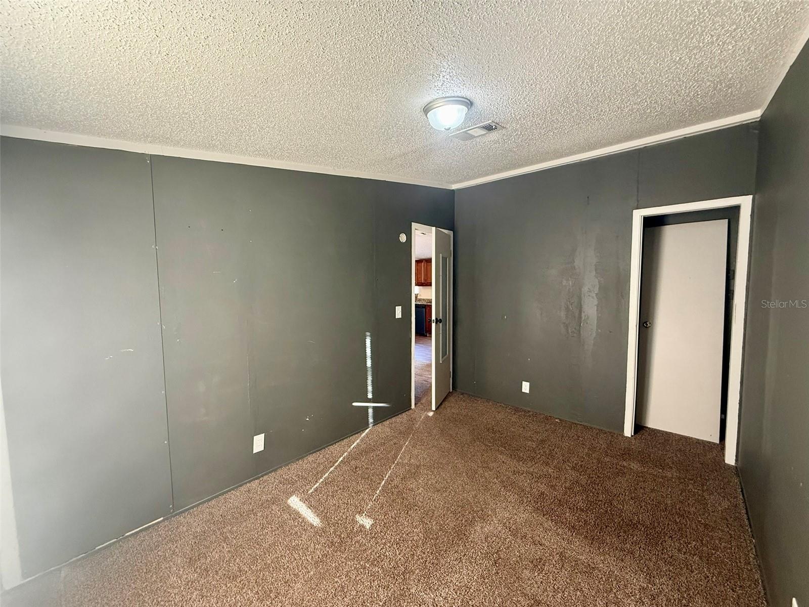 Image 21 of 28 For 5676 Cherry Tree Drive